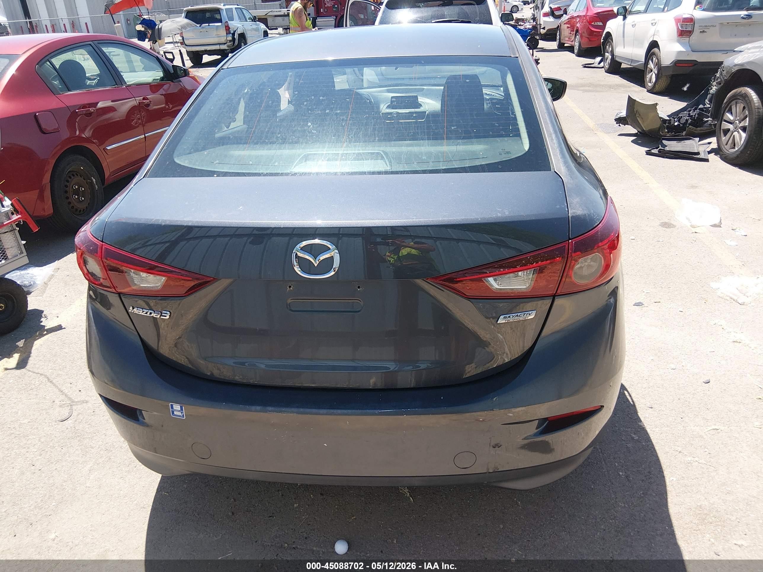 2014 Mazda Mazda3 I Sport Gray vin: 3MZBM1U7XEM107648