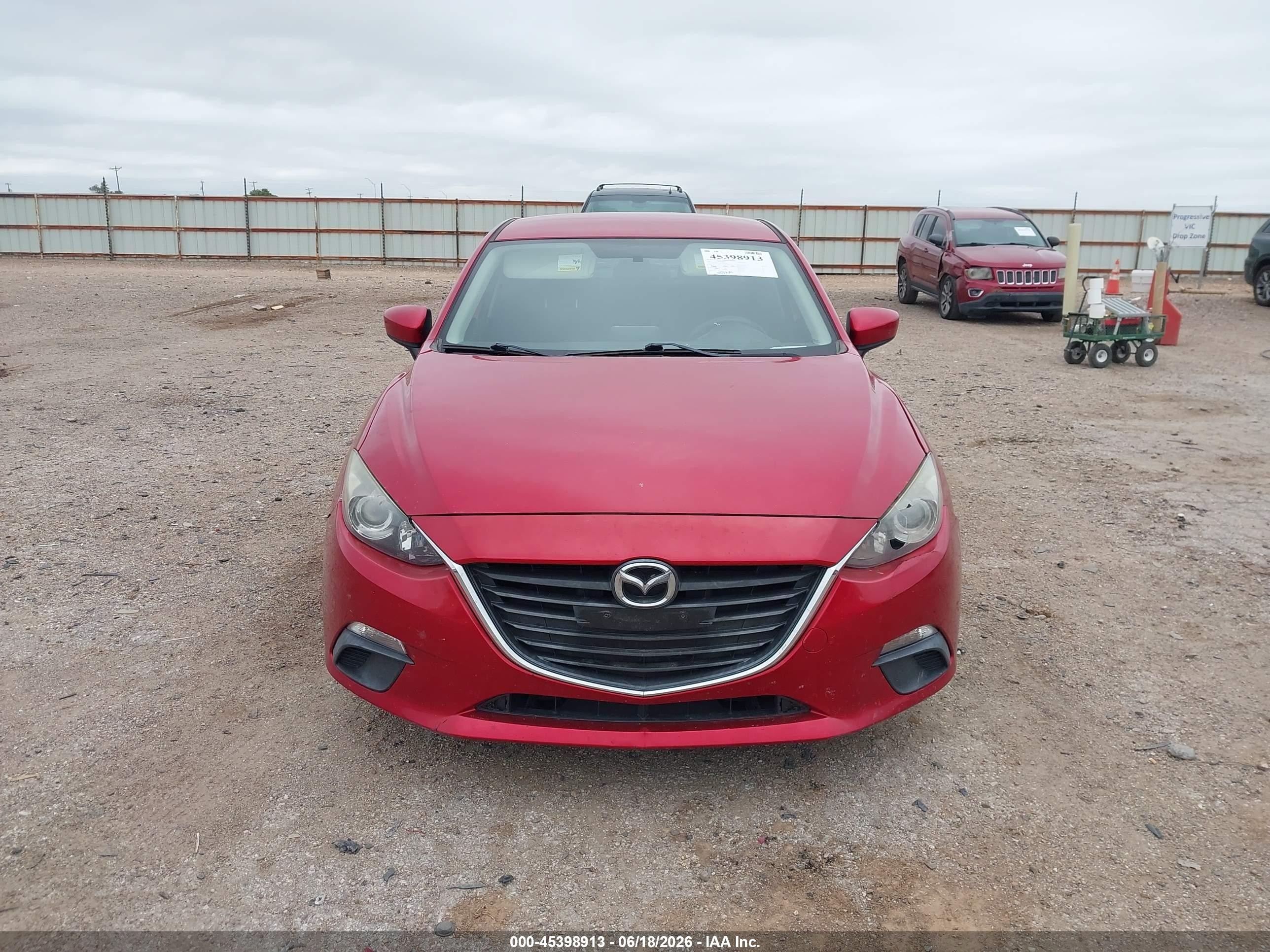 2015 Mazda Mazda3 I Sport Red vin: 3MZBM1U7XFM146385