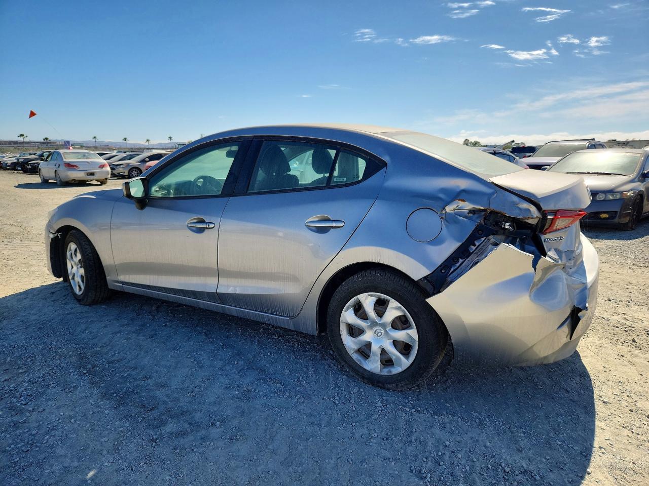 2015 Mazda 3 Sport Silver vin: 3MZBM1U7XFM175501