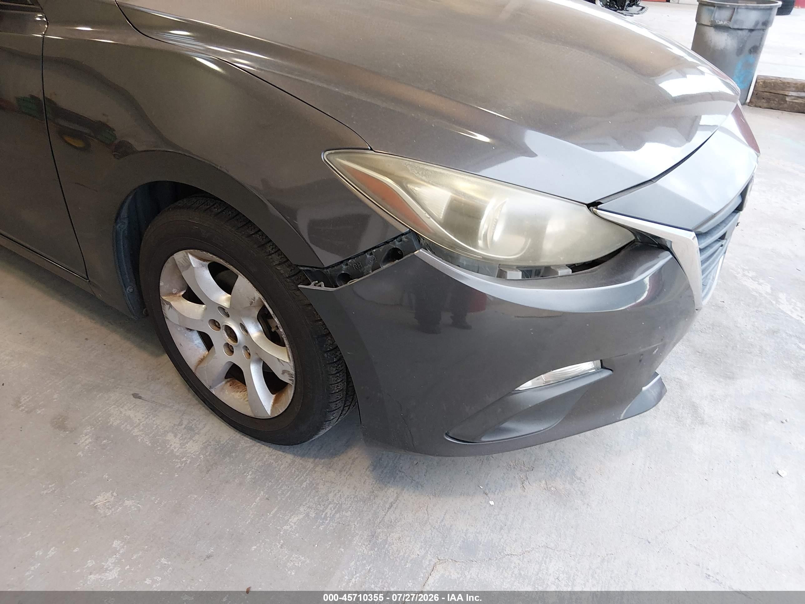 2015 Mazda Mazda3 I Sport Gray vin: 3MZBM1U7XFM179810
