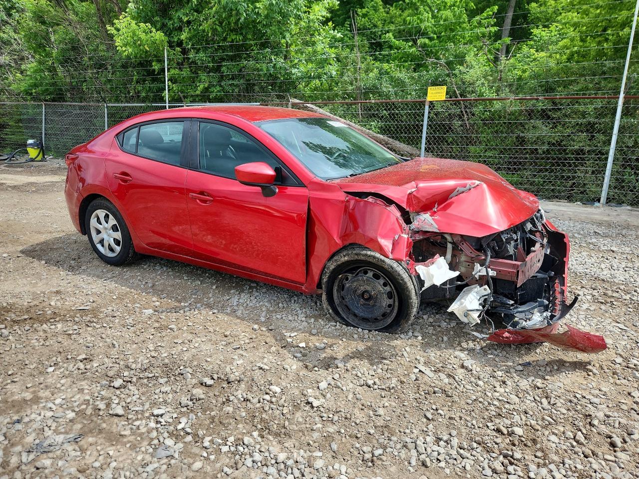 2015 Mazda 3 Sport Red vin: 3MZBM1U7XFM204740