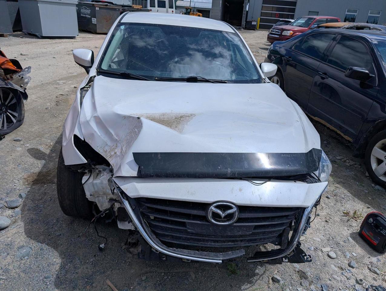 2015 Mazda 3 Touring White vin: 3MZBM1V70FM147348