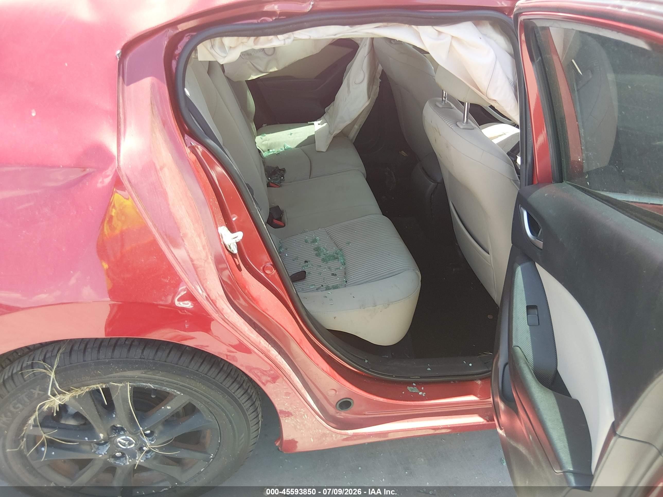 2015 Mazda Mazda3 I Touring Maroon vin: 3MZBM1V71FM129084