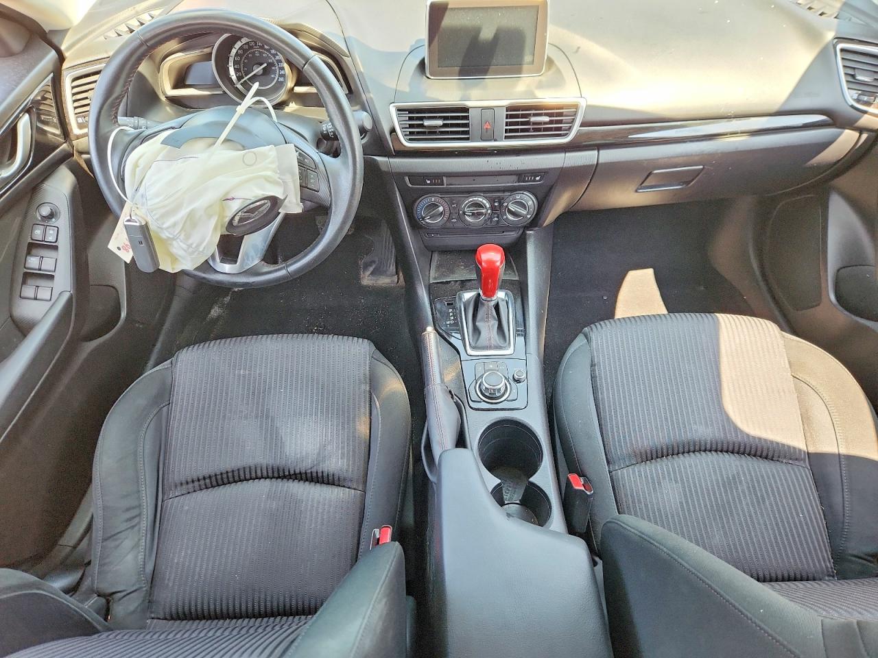 2015 Mazda 3 Red vin: 3MZBM1V71FM159217