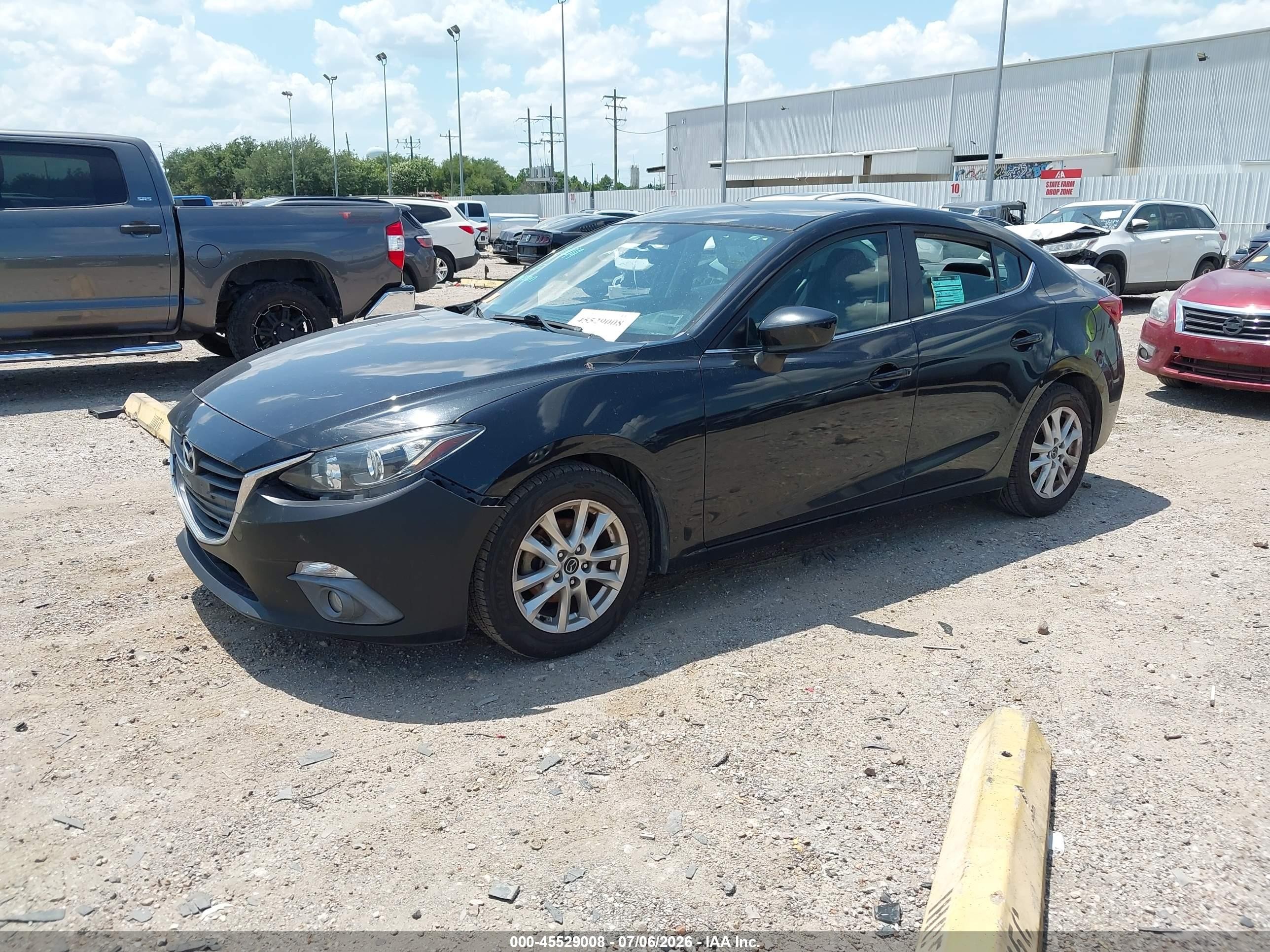 2015 Mazda Mazda3 I Touring Черный vin: 3MZBM1V71FM232084