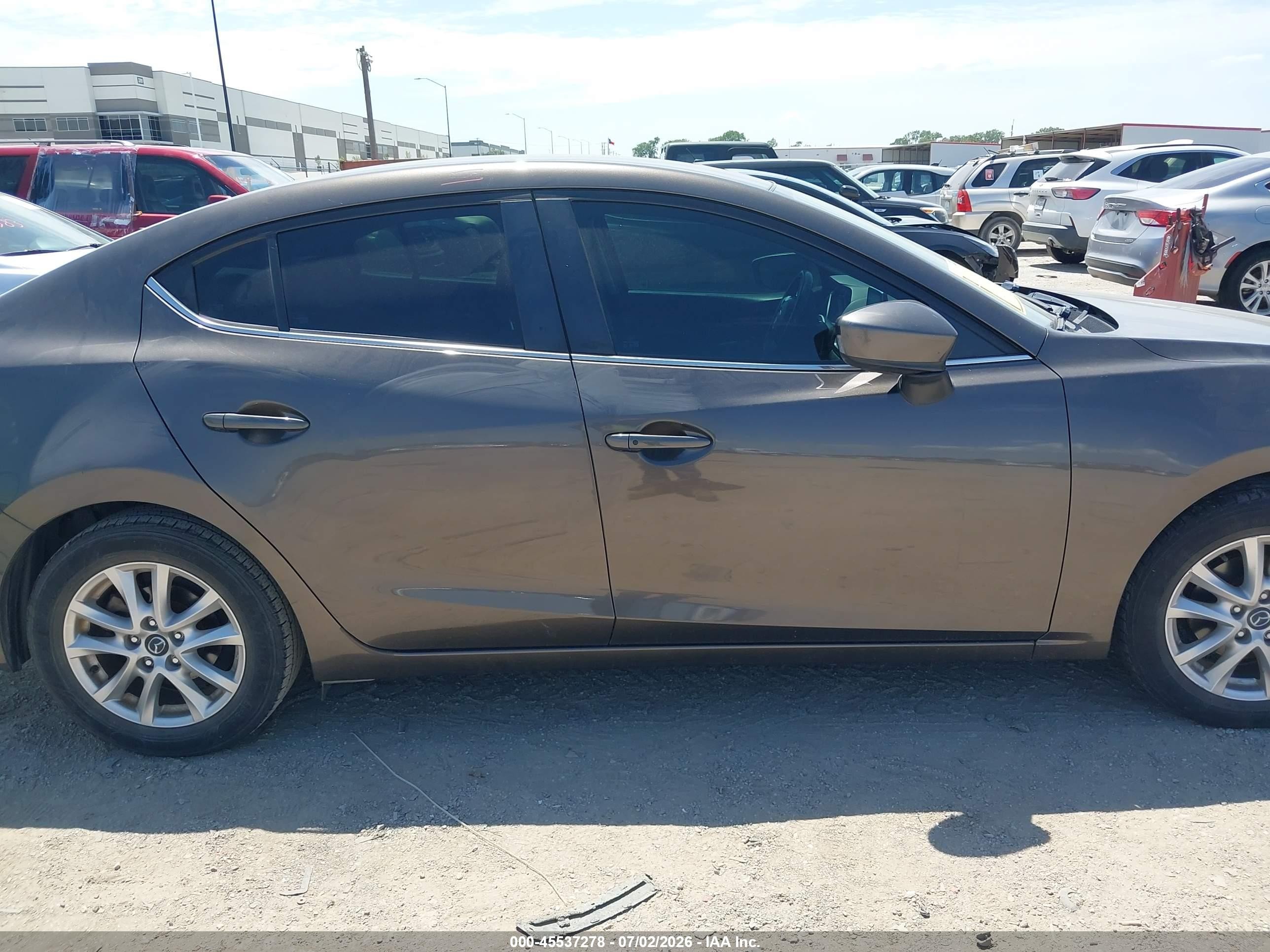 2015 Mazda Mazda3 I Touring Brown vin: 3MZBM1V71FM232960