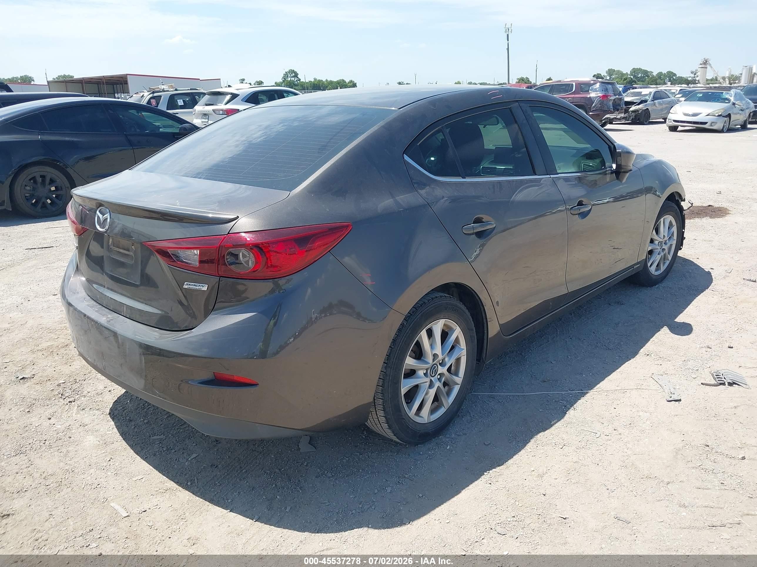2015 Mazda Mazda3 I Touring Brown vin: 3MZBM1V71FM232960