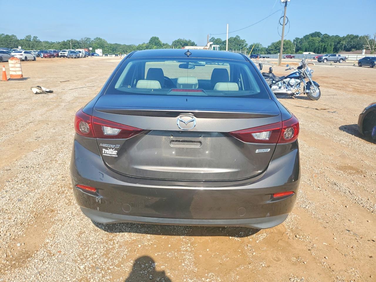 2015 Mazda 3 Touring Brown vin: 3MZBM1V72FM125206