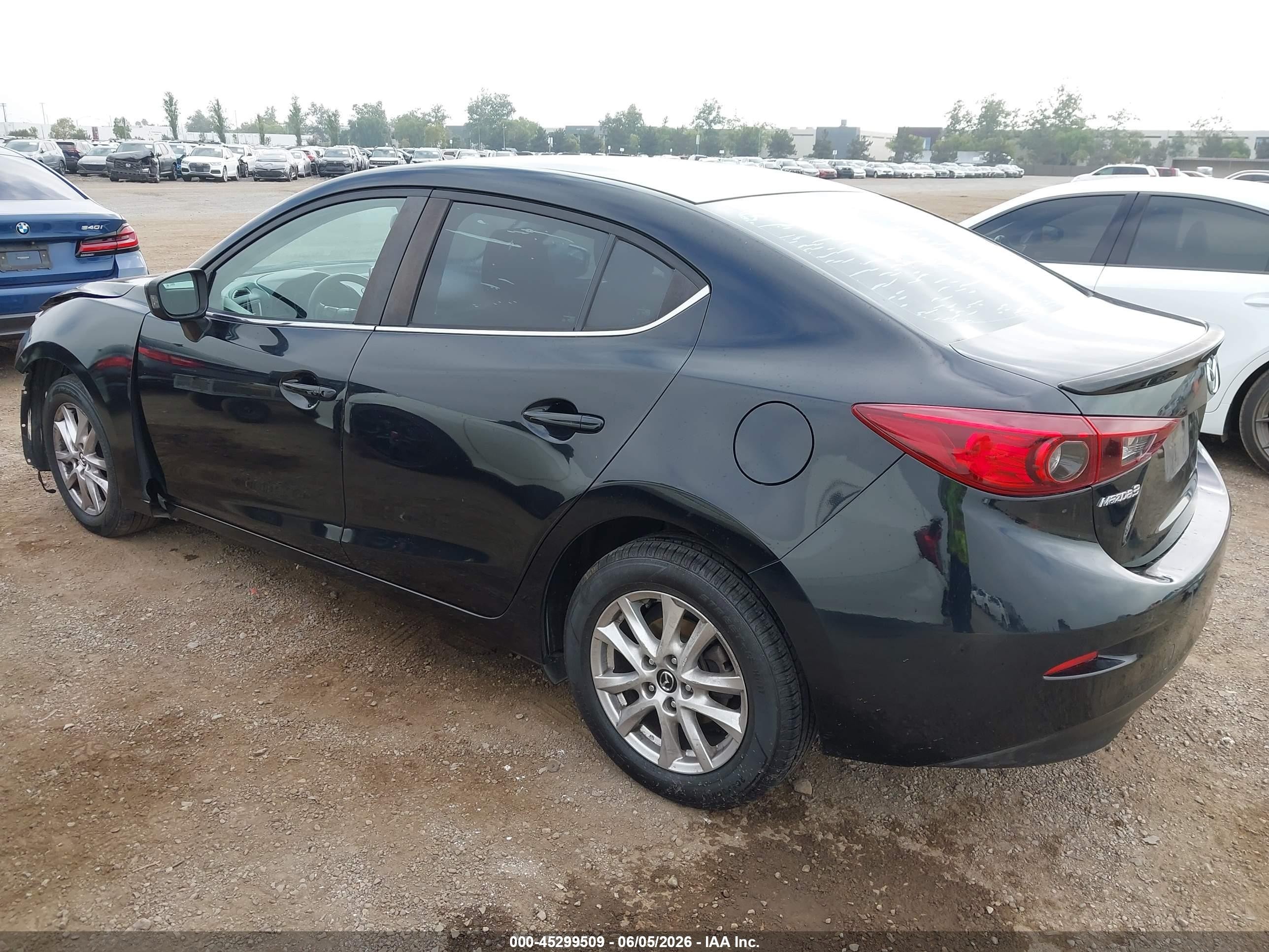 2015 Mazda Mazda3 I Touring Black vin: 3MZBM1V72FM139493