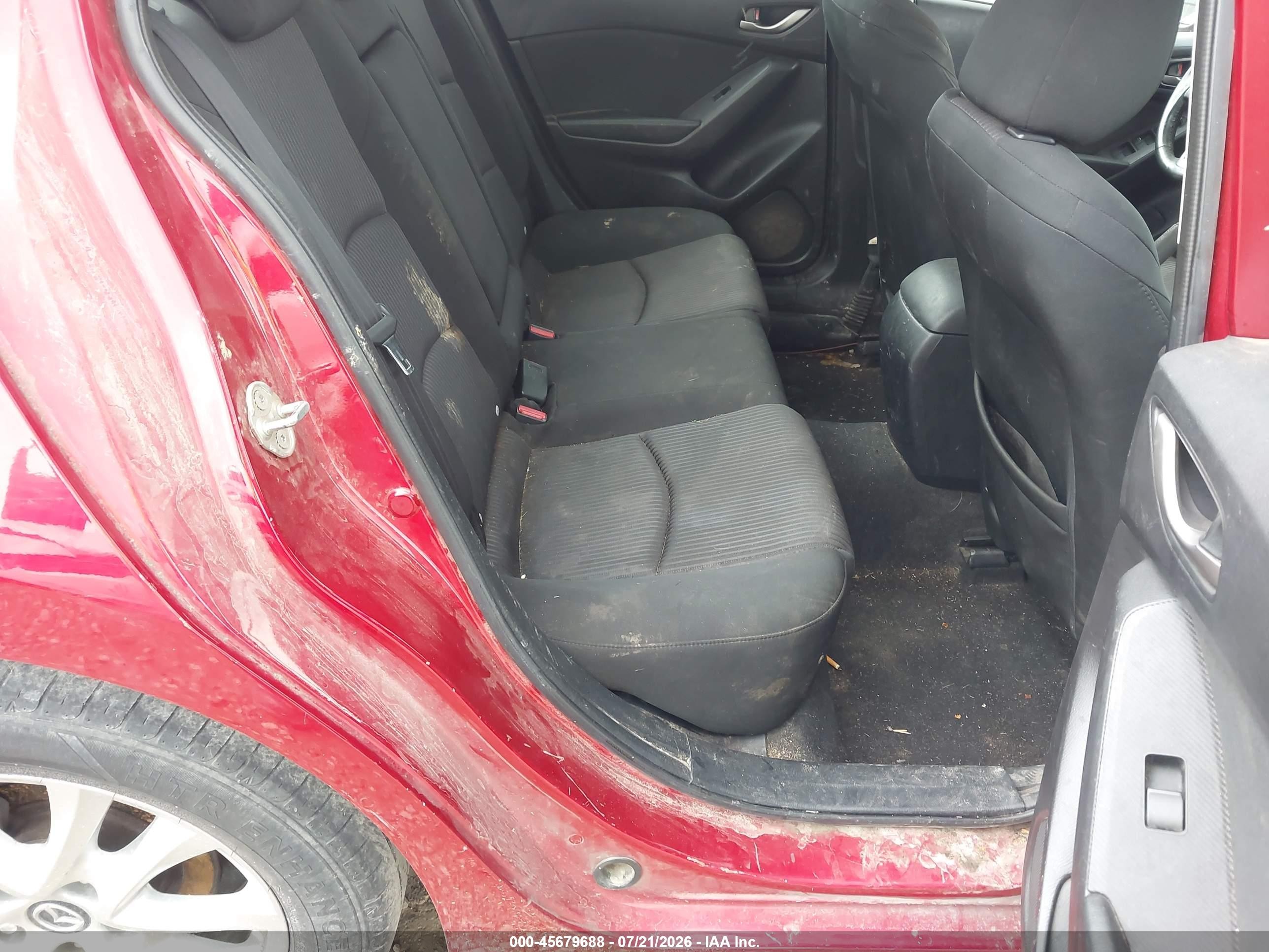 2015 Mazda Mazda3 I Touring Red vin: 3MZBM1V72FM145729