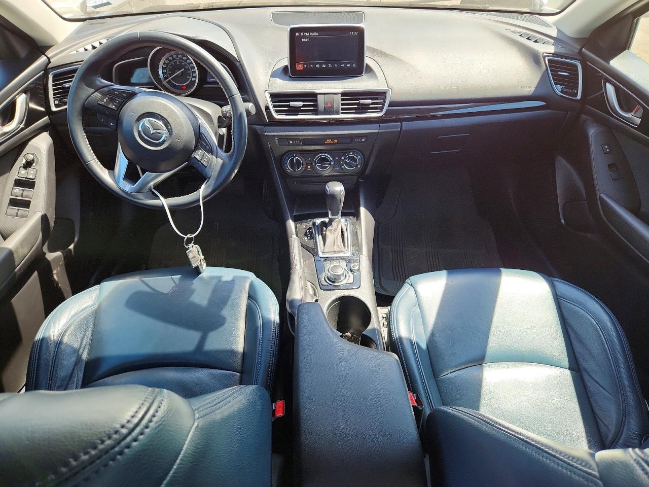 2015 Mazda 3 Touring White vin: 3MZBM1V72FM179346