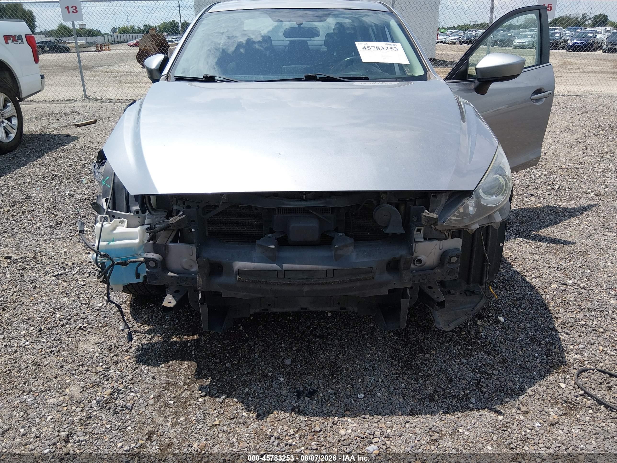 2015 Mazda Mazda3 I Touring Silver vin: 3MZBM1V72FM179847
