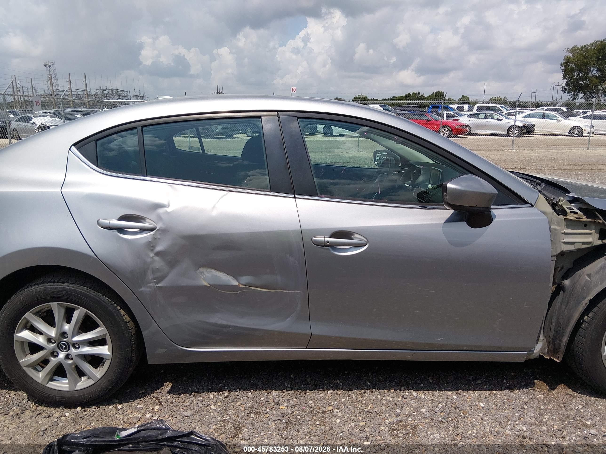 2015 Mazda Mazda3 I Touring Silver vin: 3MZBM1V72FM179847