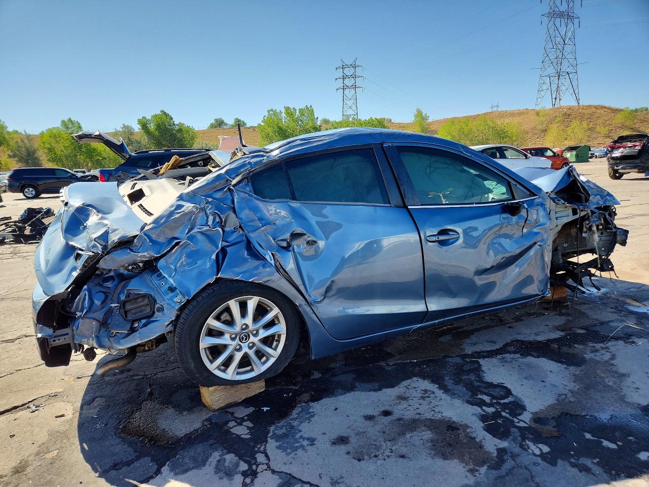 2014 Mazda 3 Touring Blue vin: 3MZBM1V73EM101625