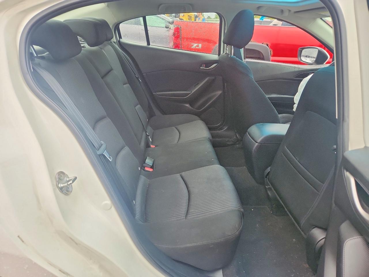 2015 Mazda 3 Touring White vin: 3MZBM1V73FM145321