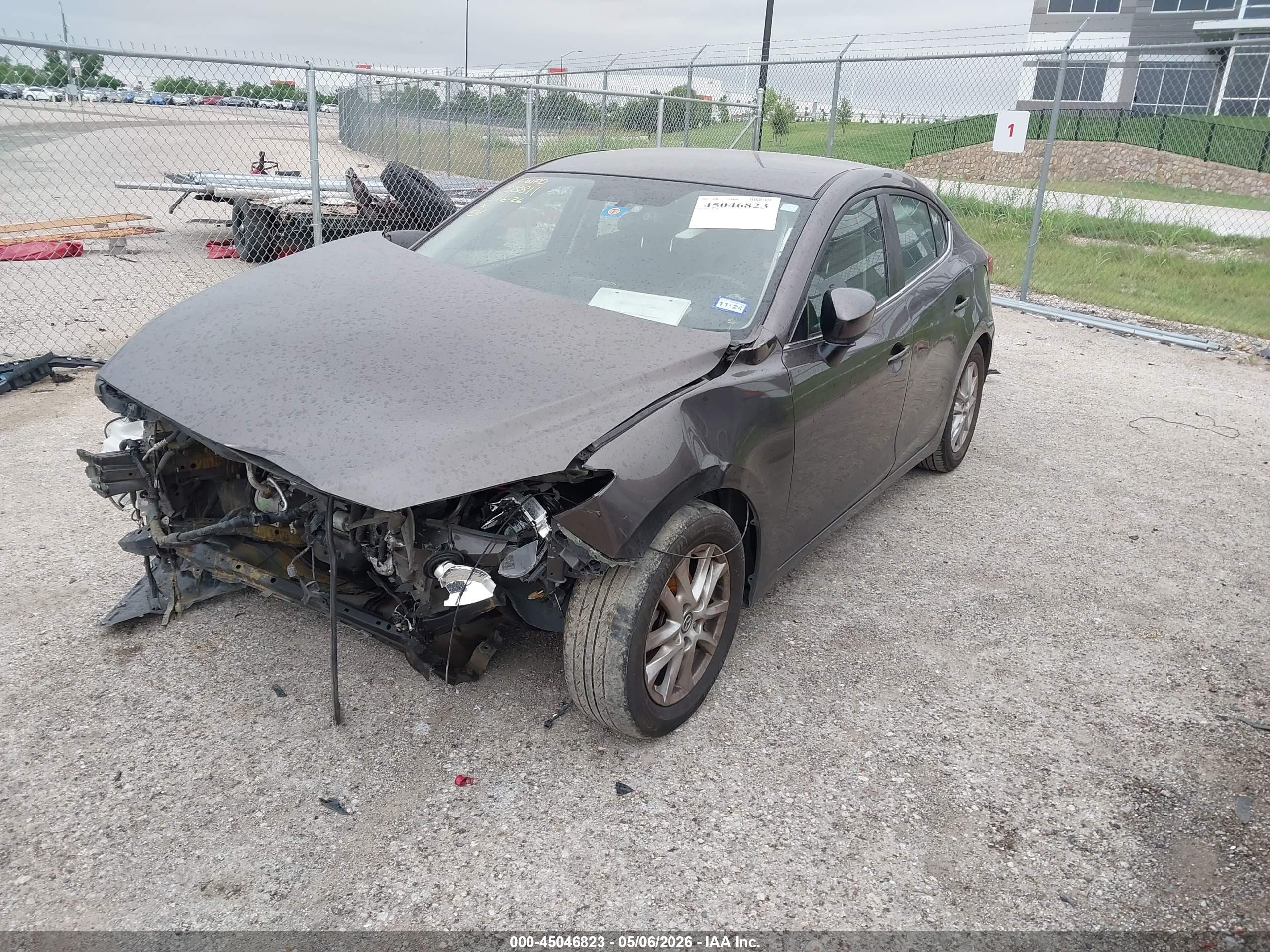 2015 Mazda Mazda3 I Touring Brown vin: 3MZBM1V74FM136269