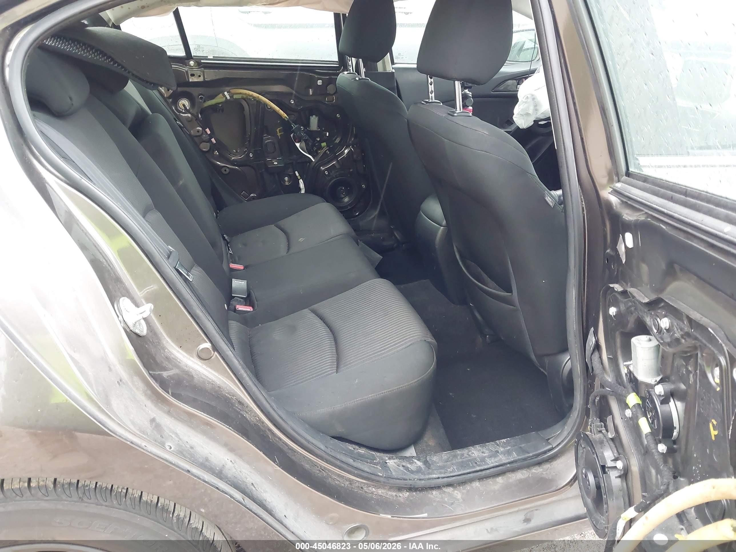 2015 Mazda Mazda3 I Touring Brown vin: 3MZBM1V74FM136269