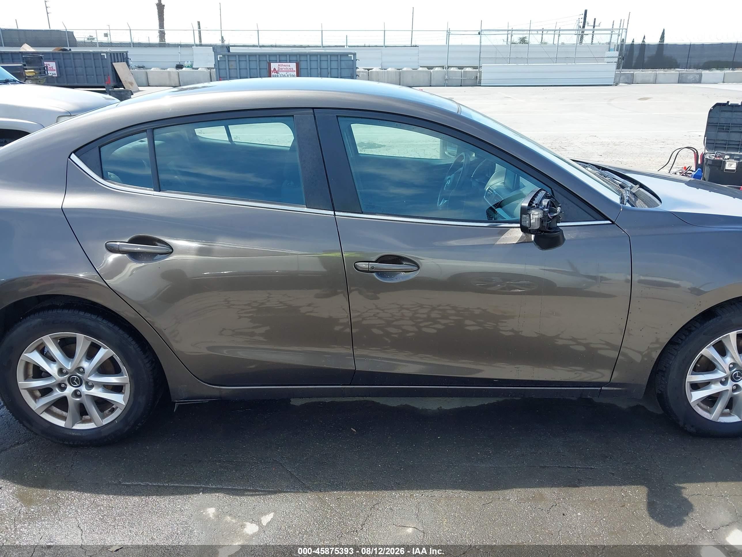 2015 Mazda Mazda3 I Touring Dark Brown vin: 3MZBM1V74FM204327