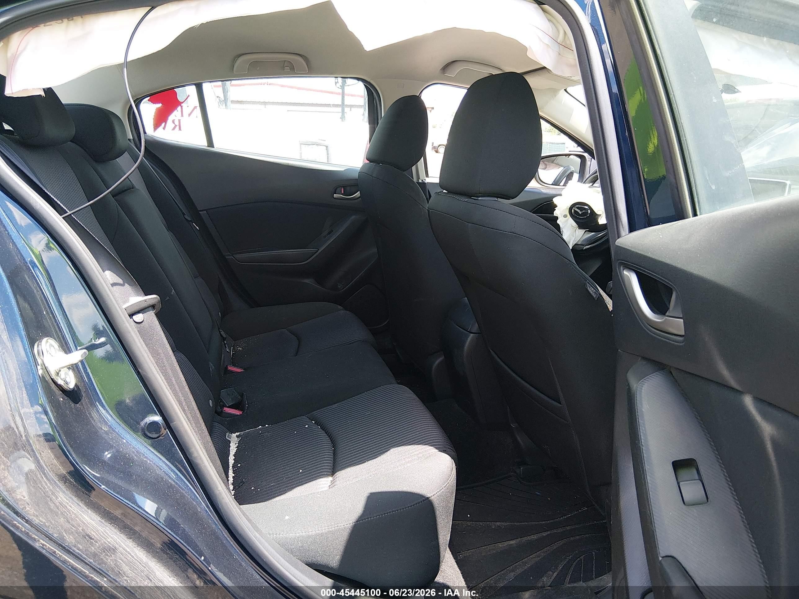 2015 Mazda Mazda3 I Touring Blue vin: 3MZBM1V74FM229499