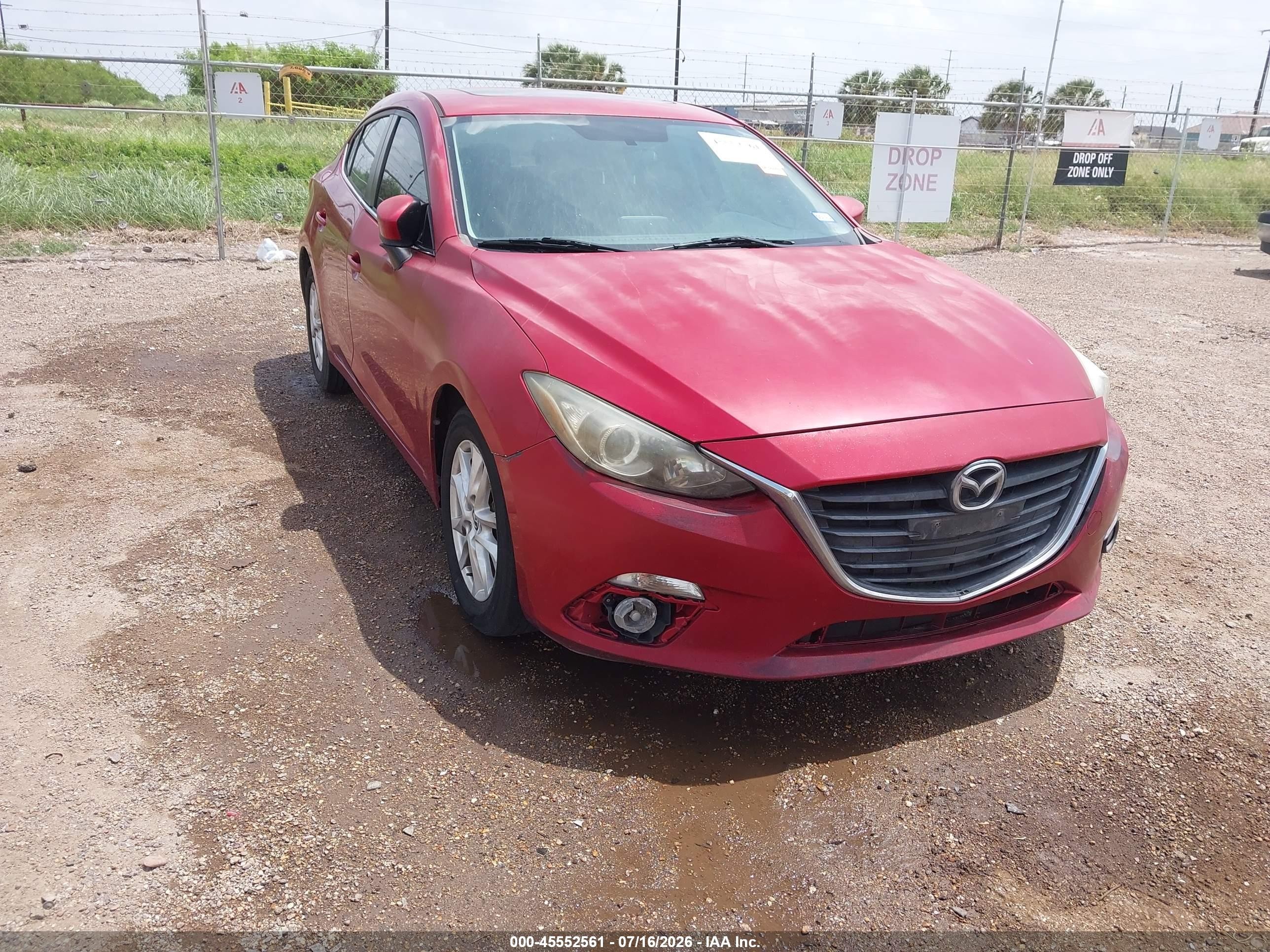 2015 Mazda Mazda3 I Touring Red vin: 3MZBM1V75FM126124