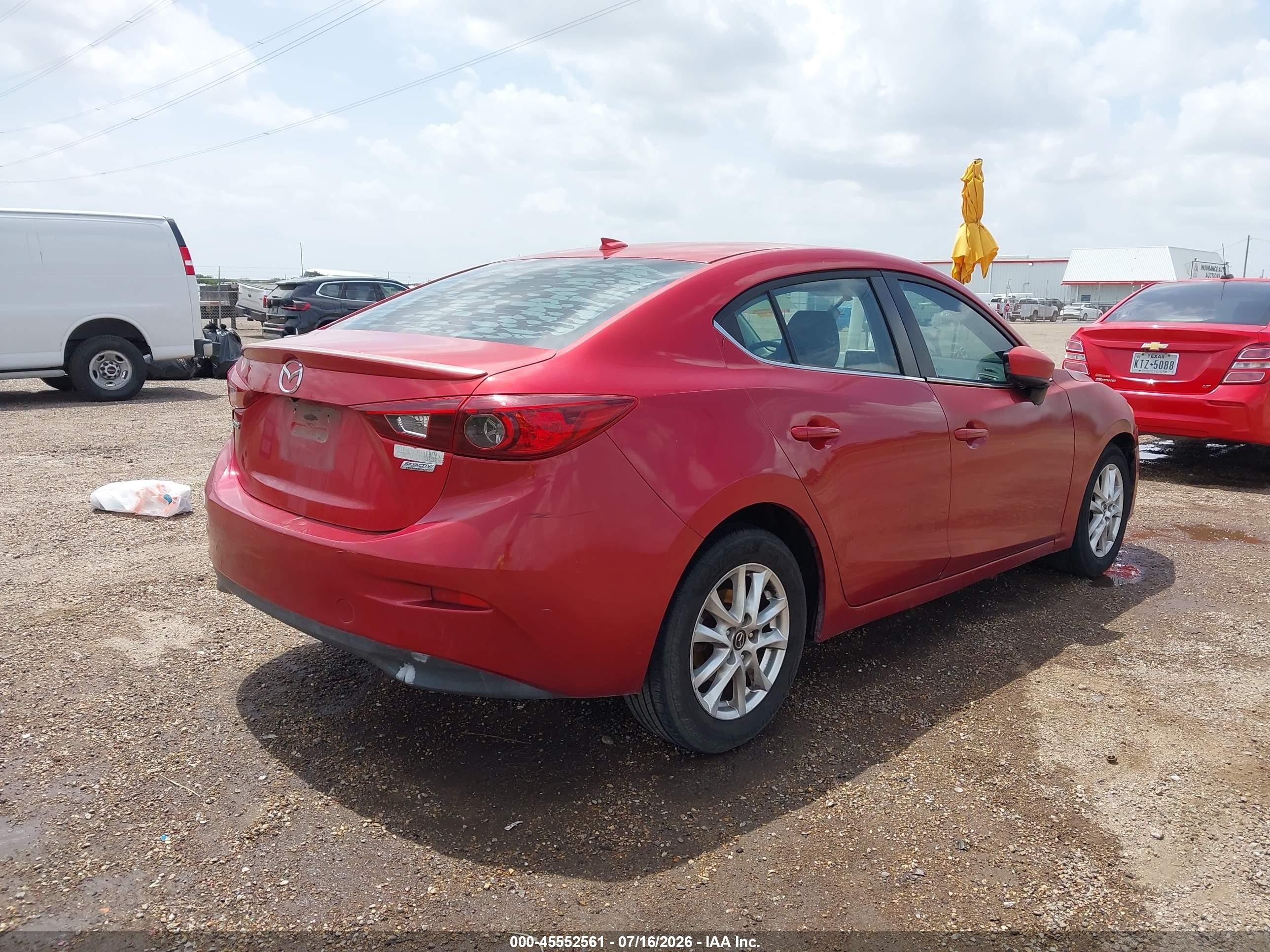 2015 Mazda Mazda3 I Touring Red vin: 3MZBM1V75FM126124