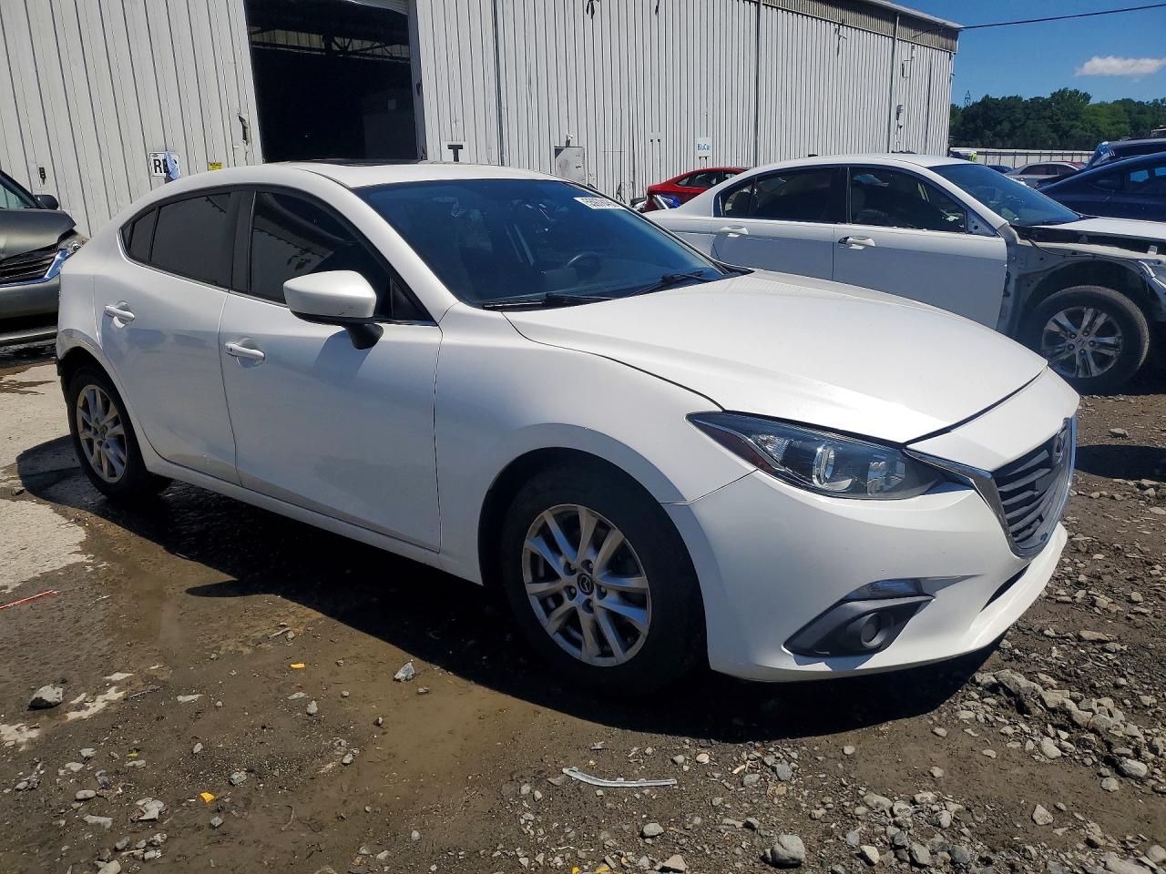 2015 Mazda 3 Touring White vin: 3MZBM1V75FM163643