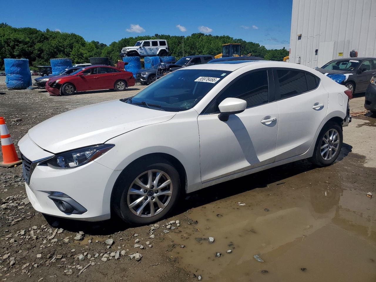 2015 Mazda 3 Touring White vin: 3MZBM1V75FM163643