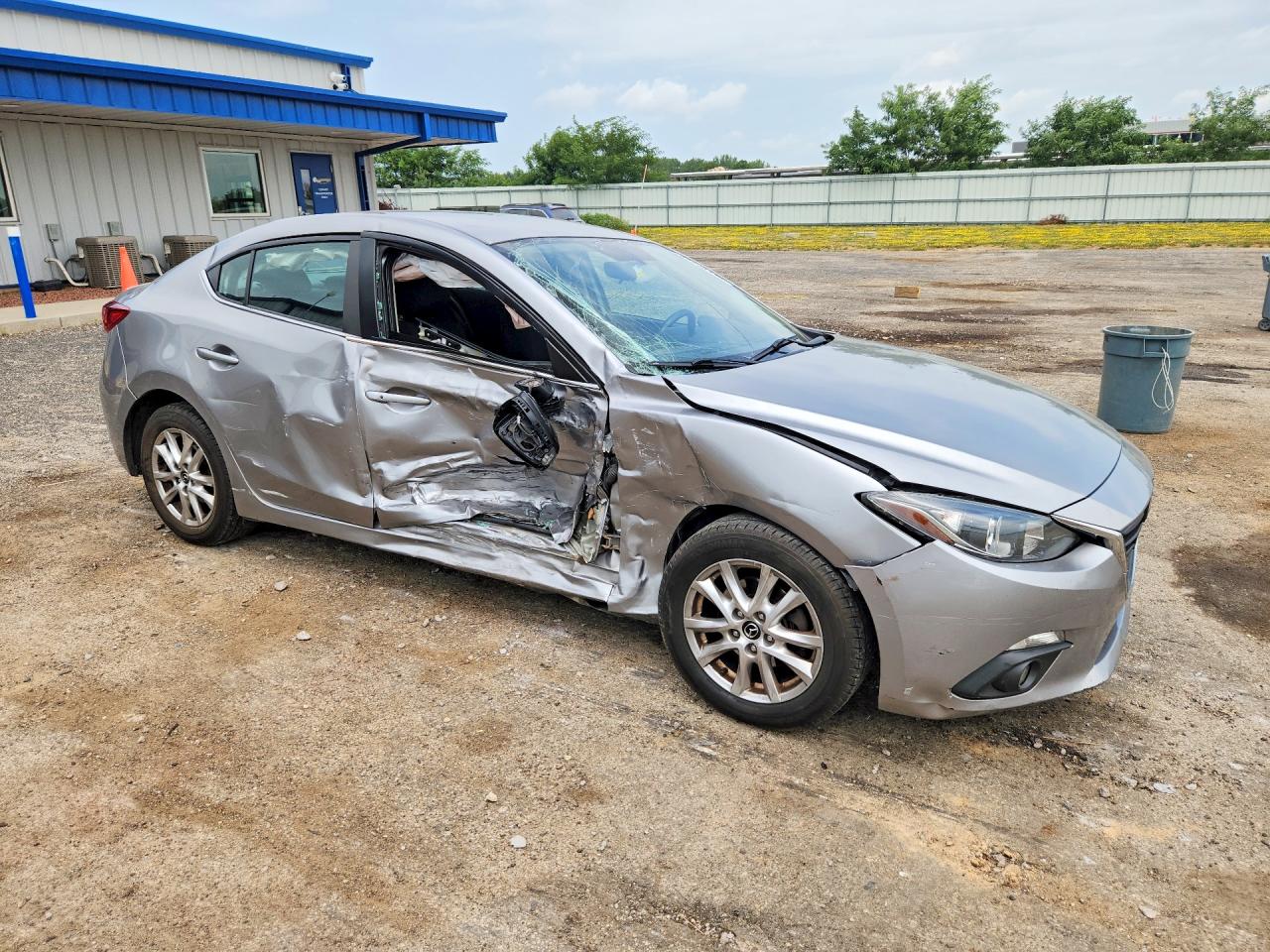 2015 Mazda 3 Touring Серебряный vin: 3MZBM1V75FM182337