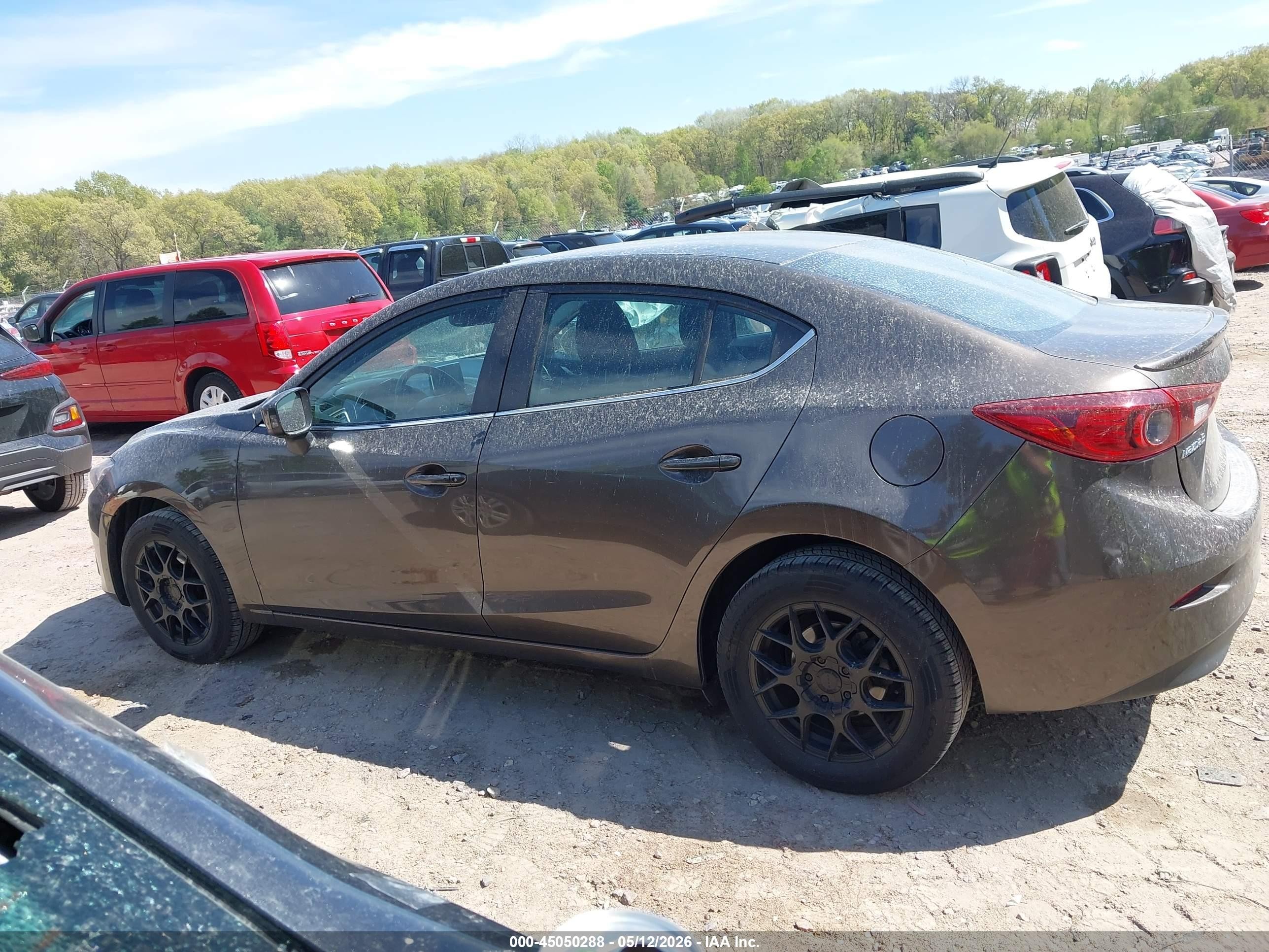 2015 Mazda Mazda3 I Touring Серый vin: 3MZBM1V76FM150321