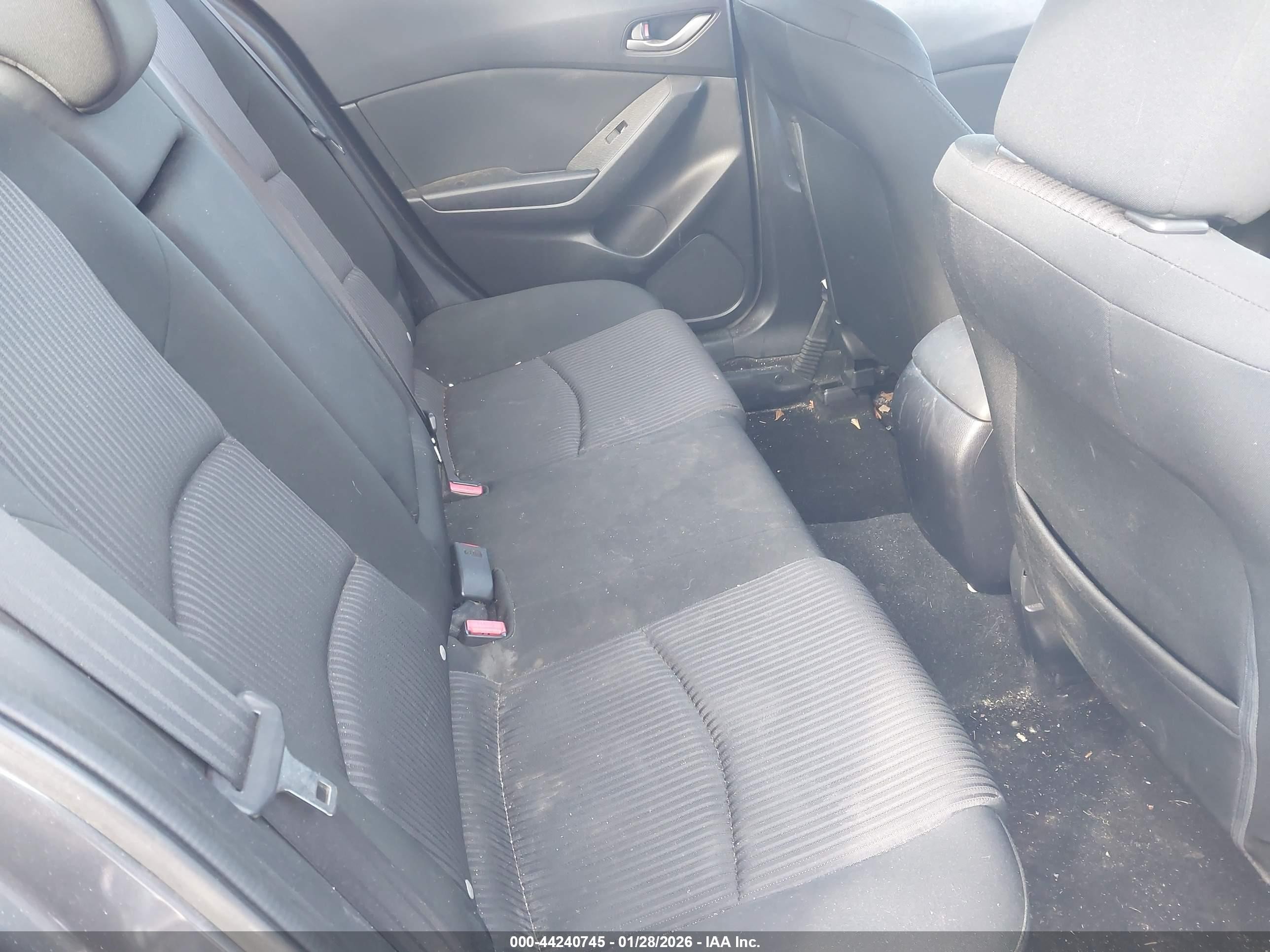 2015 Mazda Mazda3 I Touring Серый vin: 3MZBM1V76FM153638
