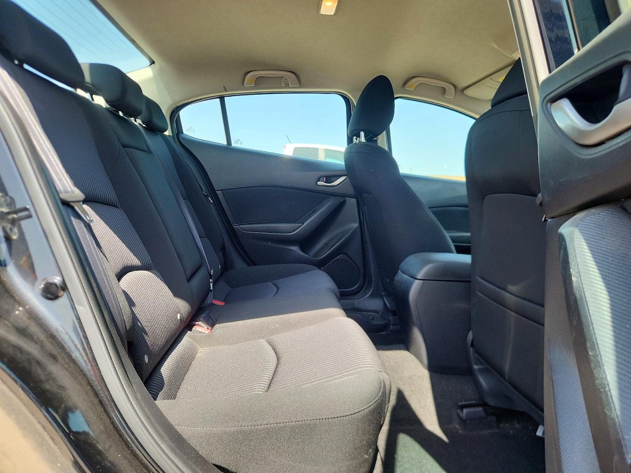 2015 Mazda 3 Touring Черный vin: 3MZBM1V77FM183506