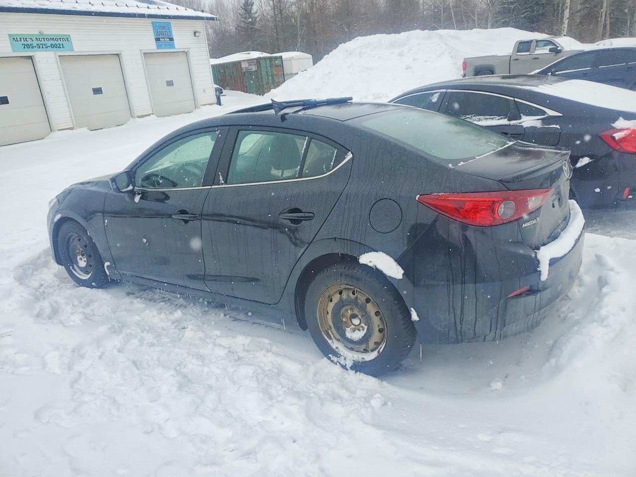 2014 Mazda Mazda3 Gs Sky 4dr Black vin: 3MZBM1V78EM108957