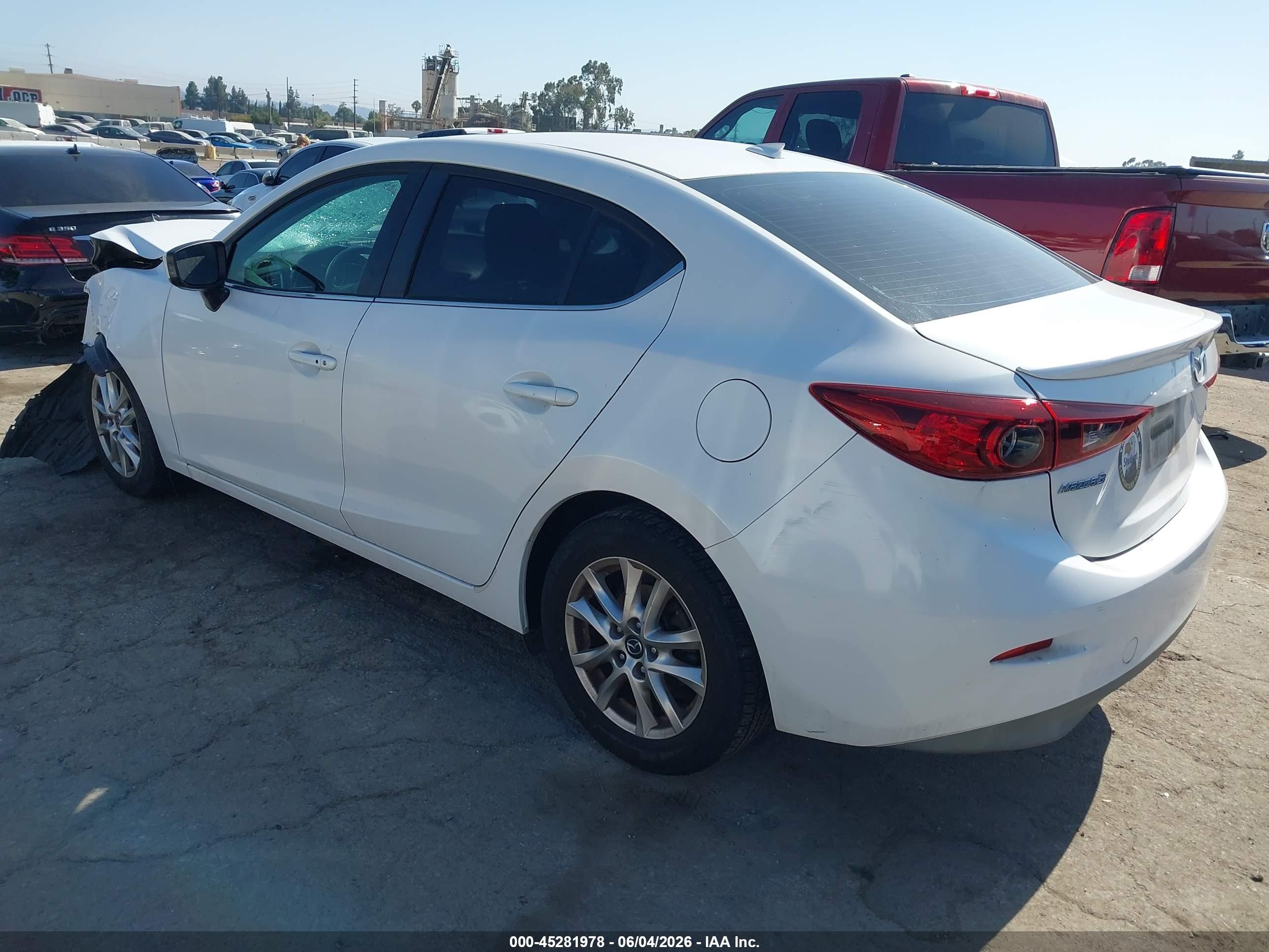 2015 Mazda Mazda3   White vin: 3MZBM1V78FM132435