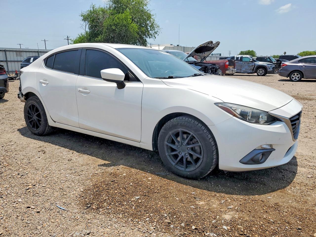 2015 Mazda 3 Touring White vin: 3MZBM1V78FM160932