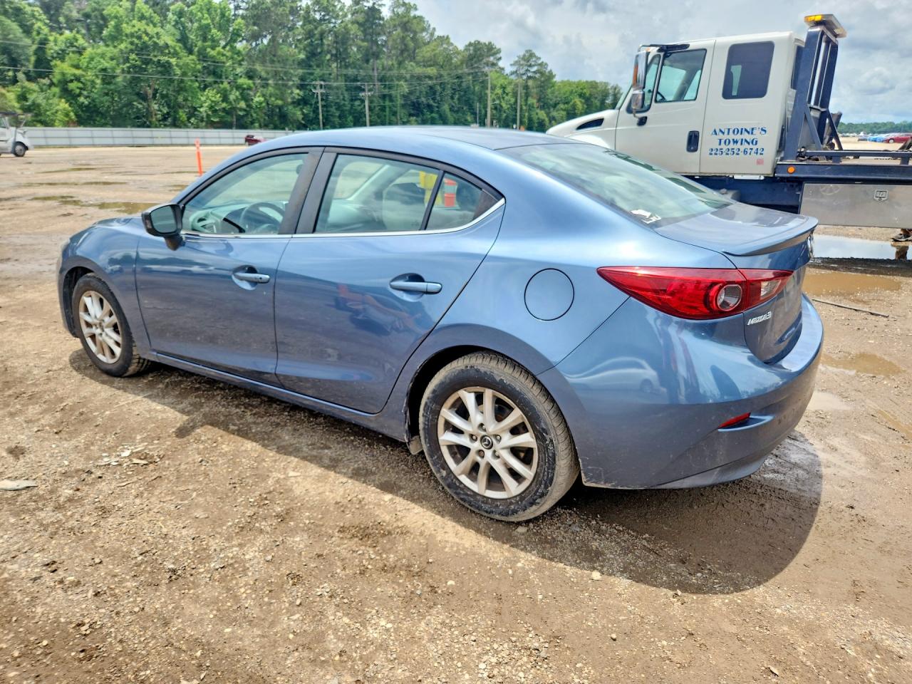 2015 Mazda 3 Touring Blue vin: 3MZBM1V78FM207571