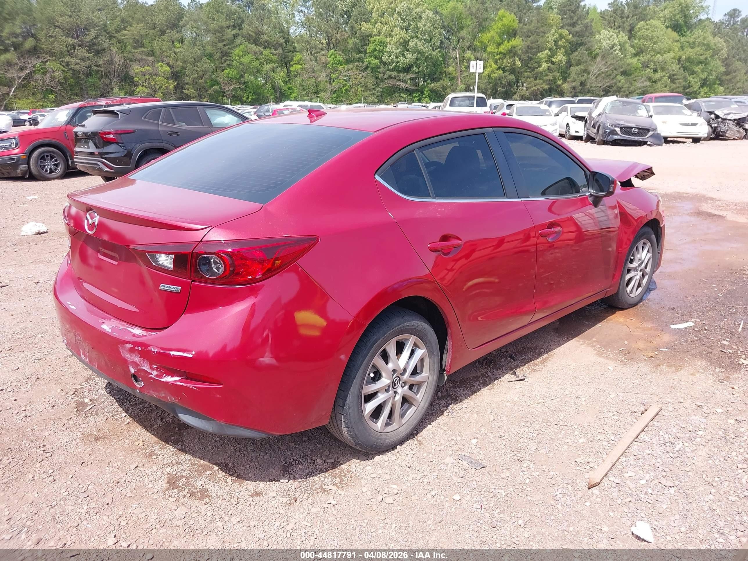 2015 Mazda Mazda3 I Touring Красный vin: 3MZBM1V79FM181370