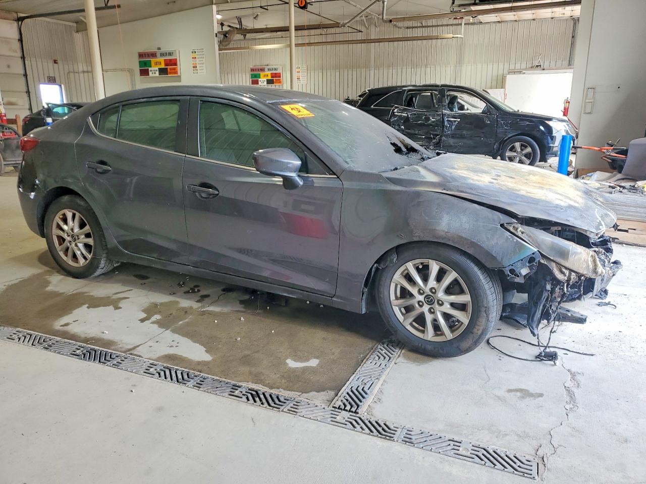 2015 Mazda 3 Touring Gray vin: 3MZBM1V79FM236772
