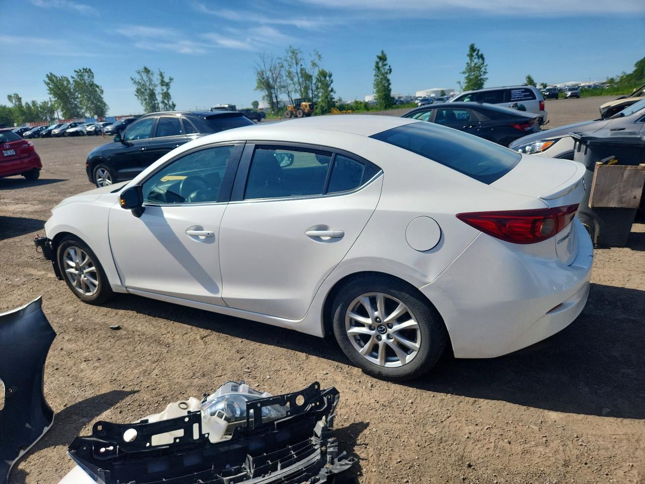2014 Mazda 3 Touring Белый vin: 3MZBM1V7XEM104375