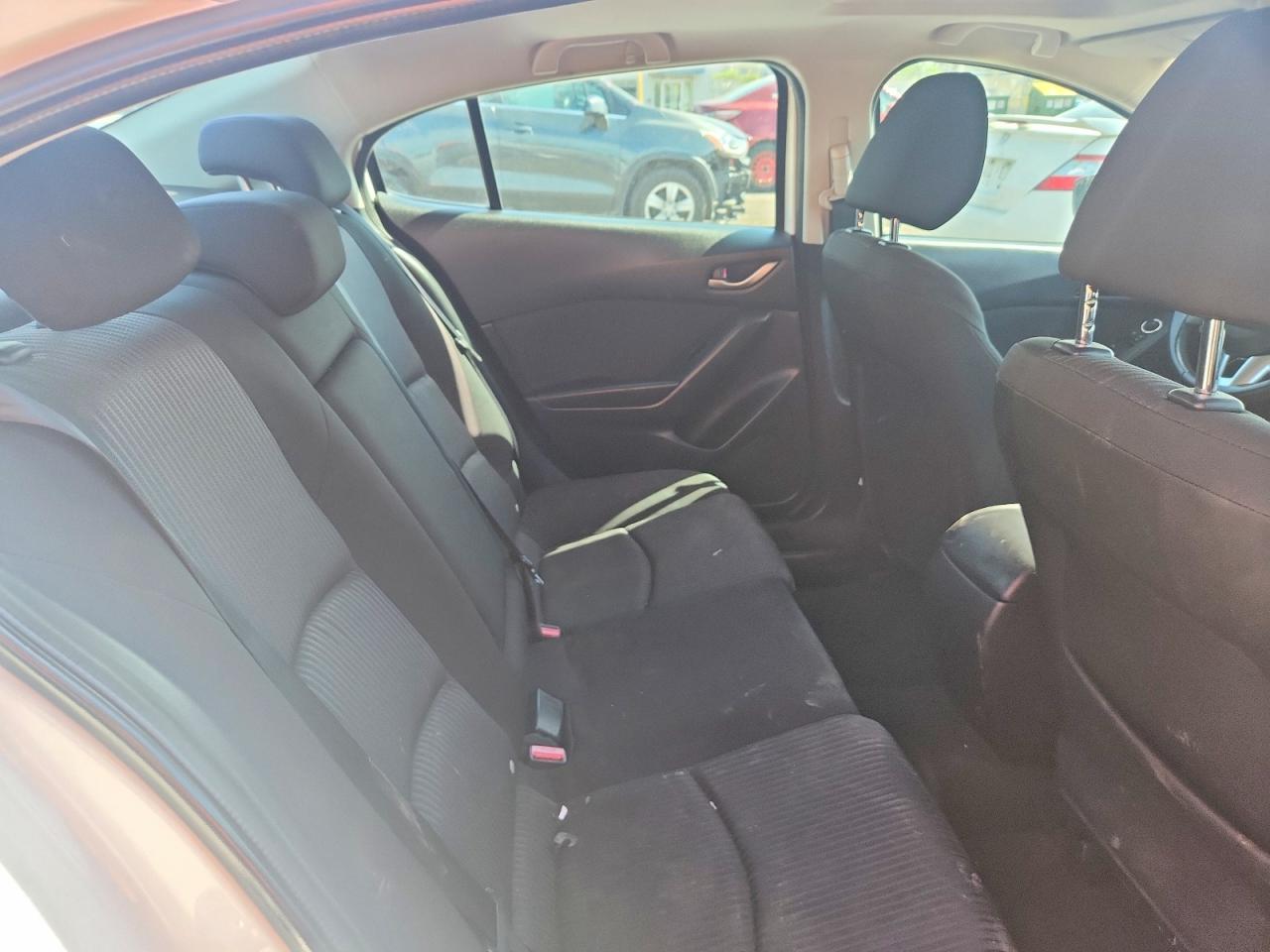 2014 Mazda 3 Touring Белый vin: 3MZBM1V7XEM104375