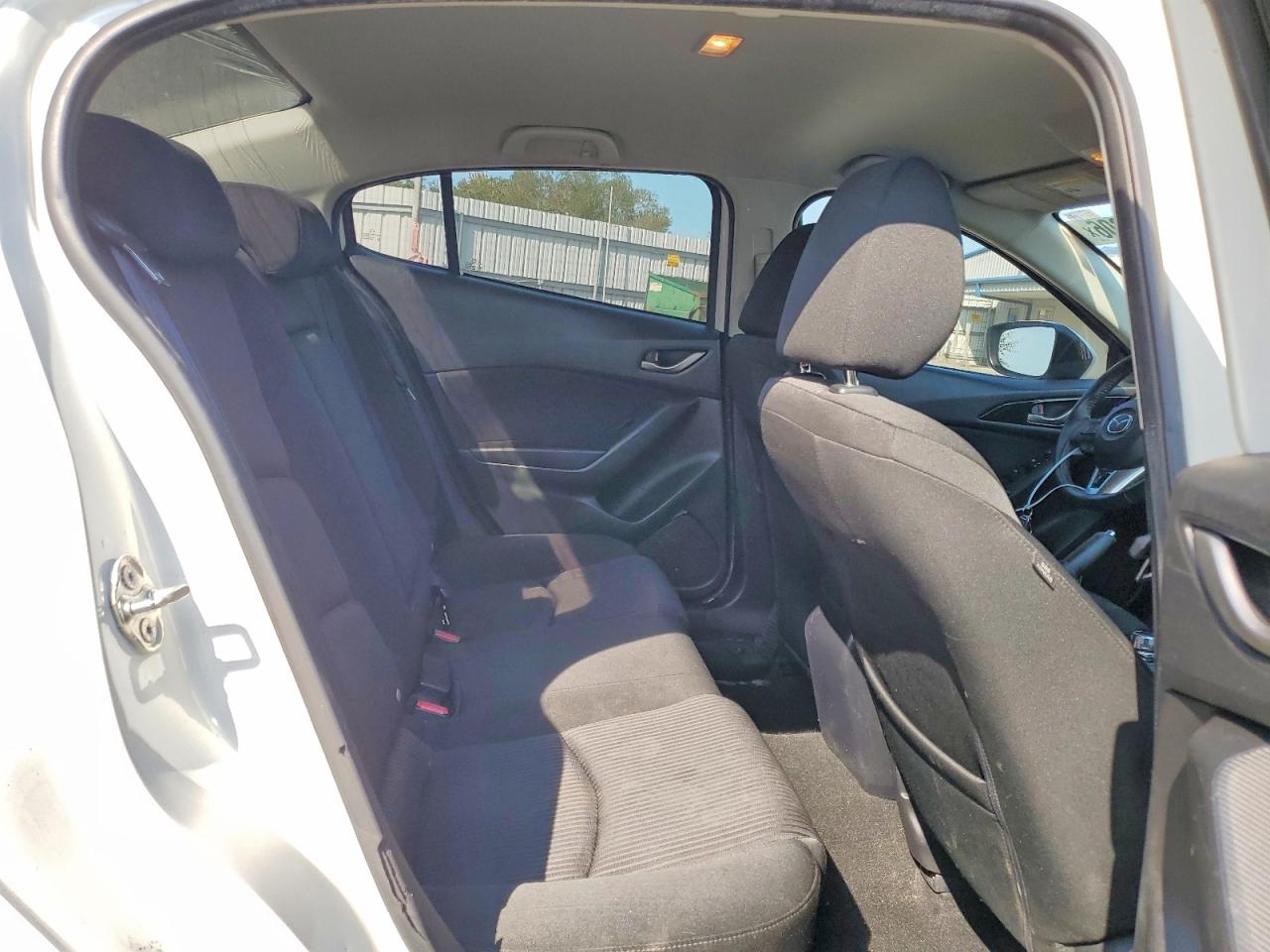 2015 Mazda 3 Touring White vin: 3MZBM1V7XFM139001