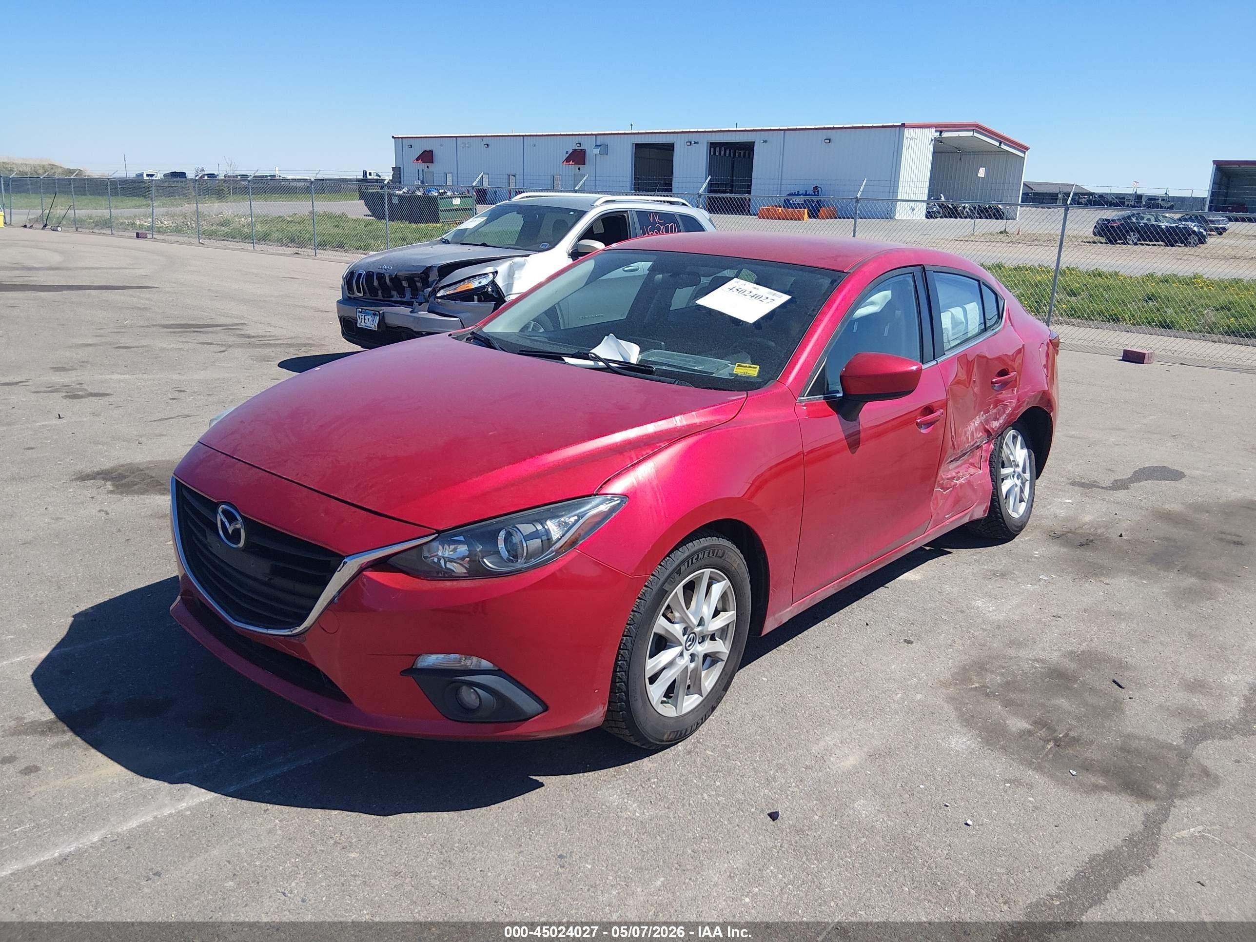 2015 Mazda Mazda3 I Touring Red vin: 3MZBM1V7XFM202632
