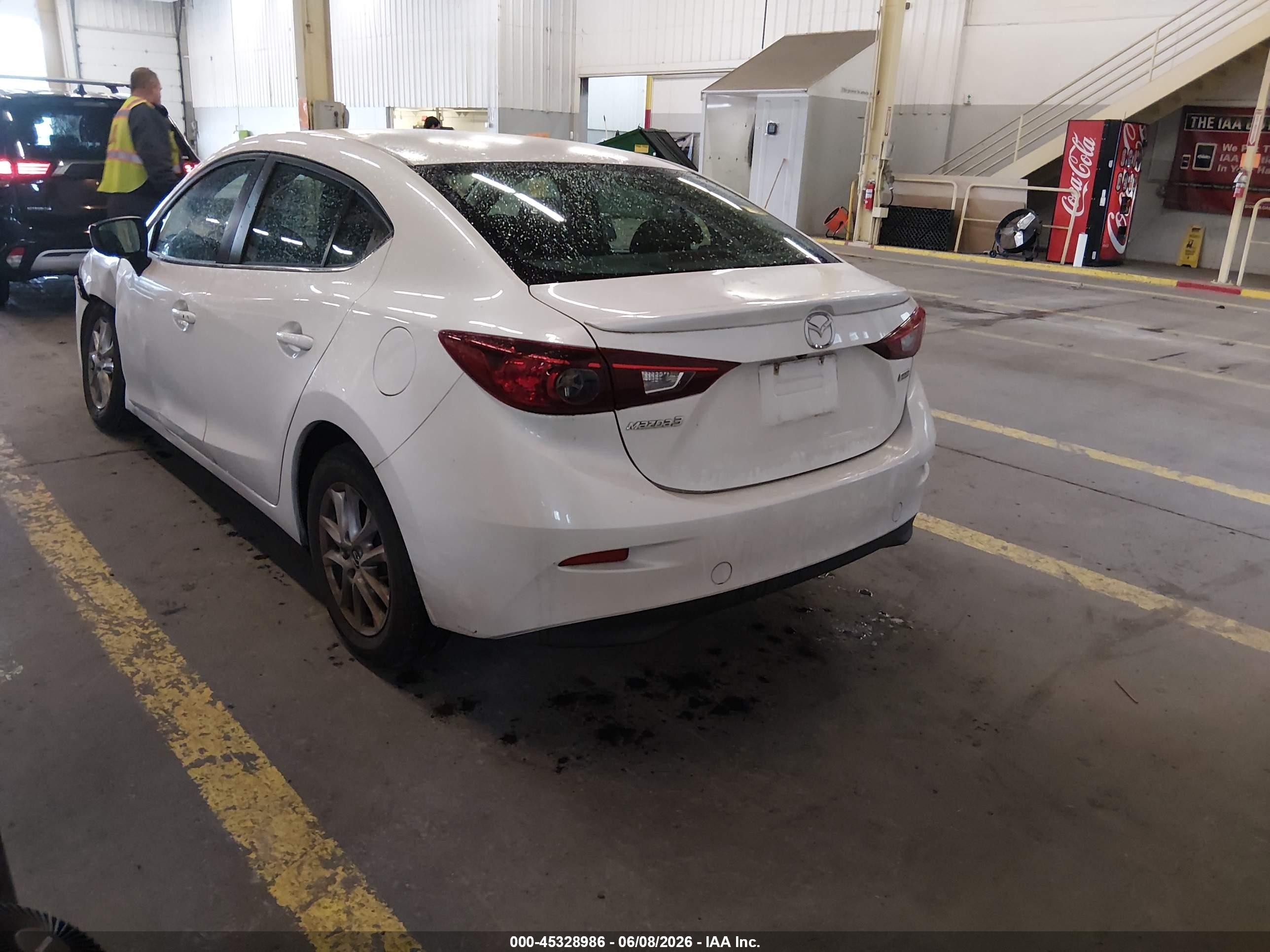 2015 Mazda Mazda3 I Touring White vin: 3MZBM1V7XFM219169