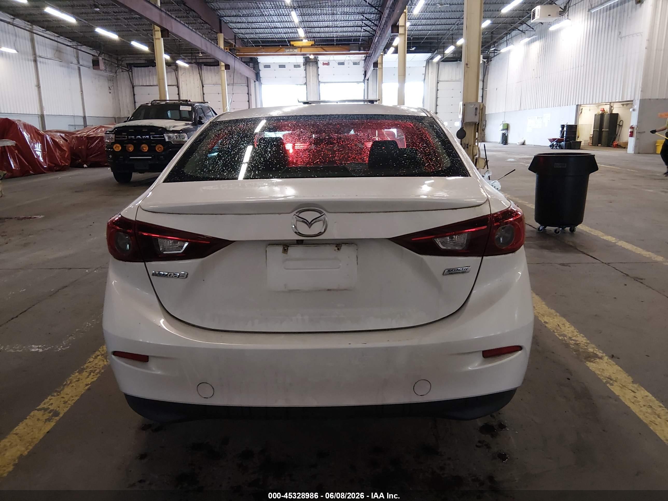 2015 Mazda Mazda3 I Touring White vin: 3MZBM1V7XFM219169