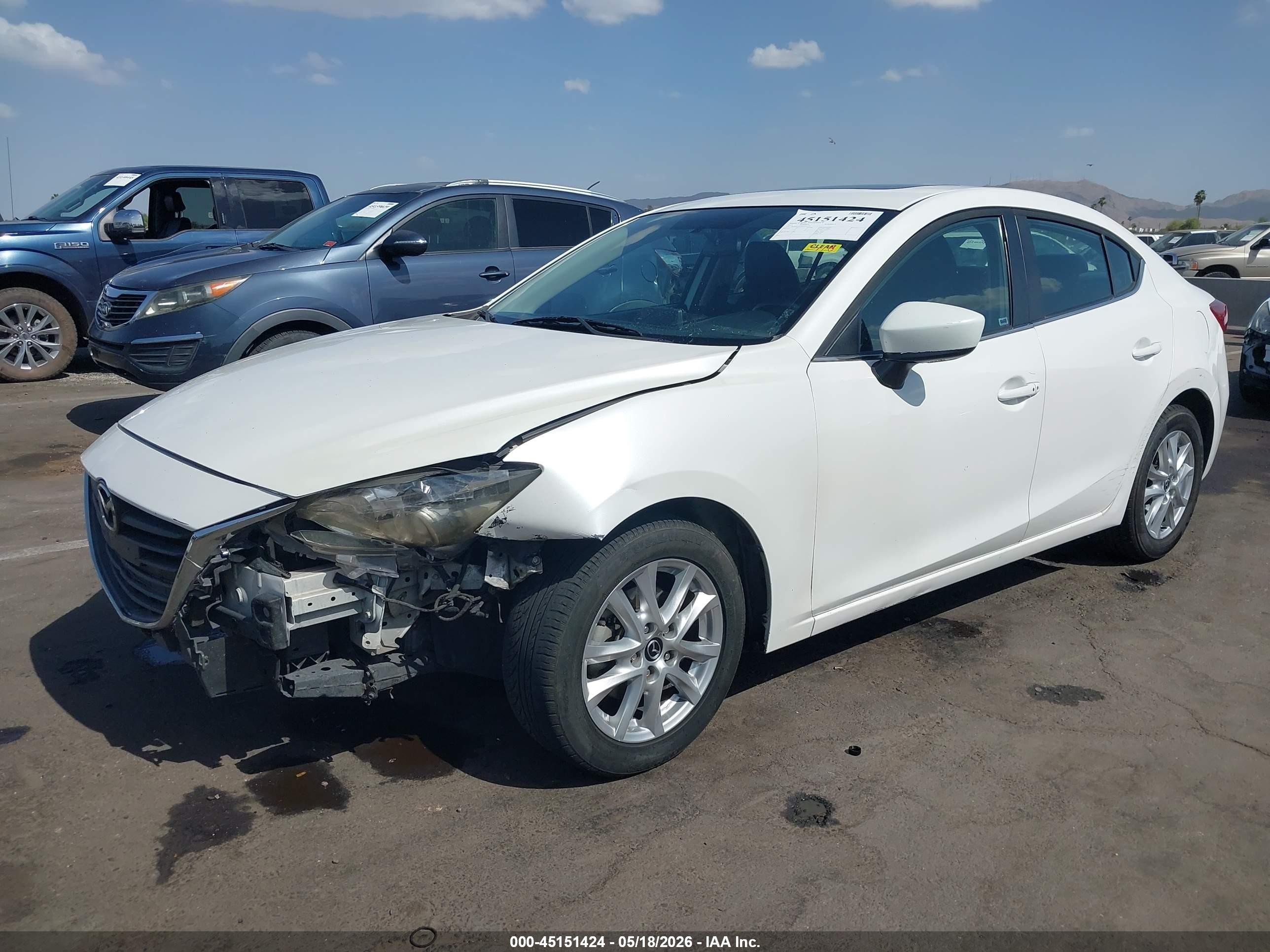 2015 Mazda Mazda3 I Grand Touring White vin: 3MZBM1W74FM143348