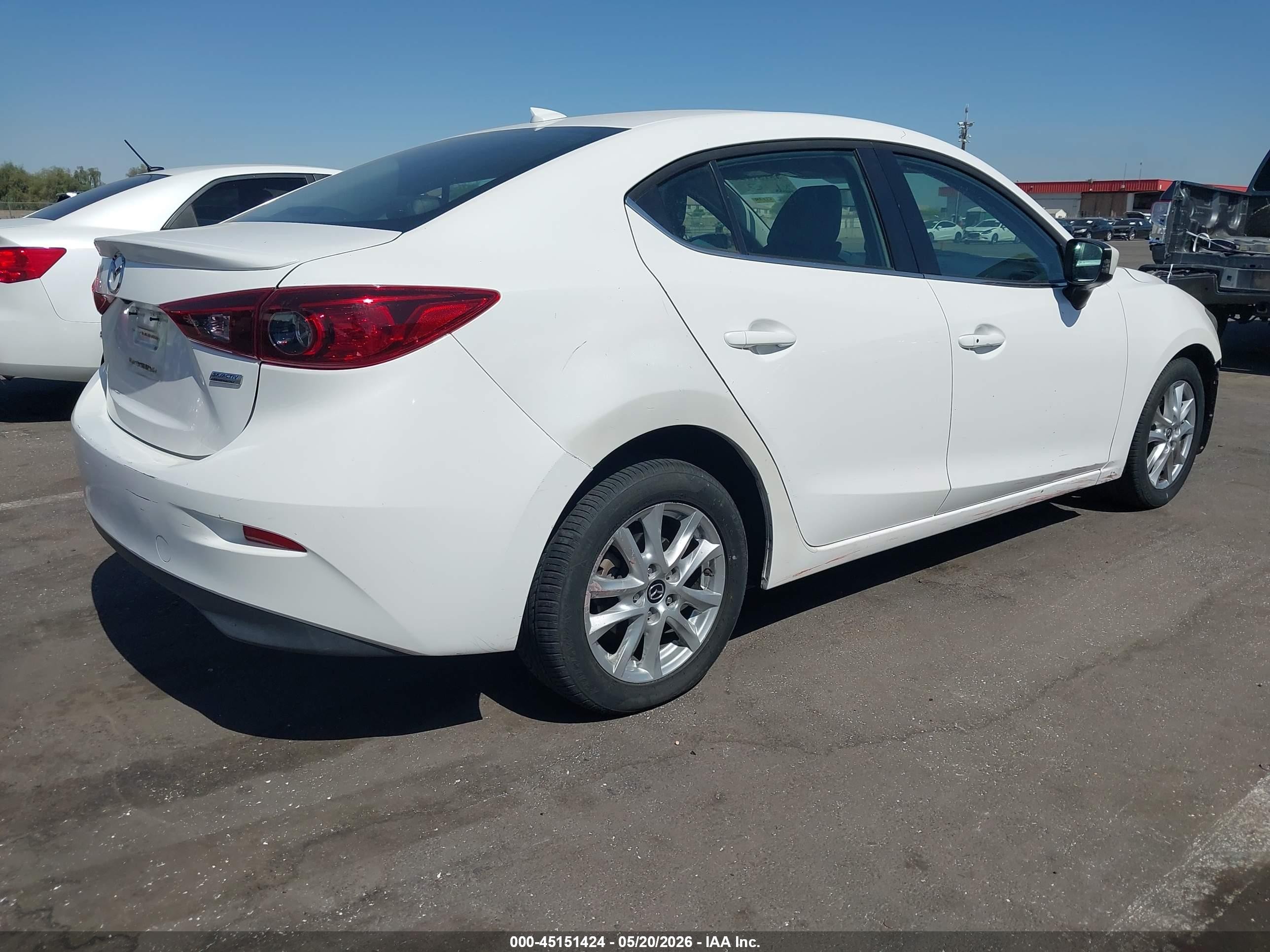 2015 Mazda Mazda3 I Grand Touring White vin: 3MZBM1W74FM143348