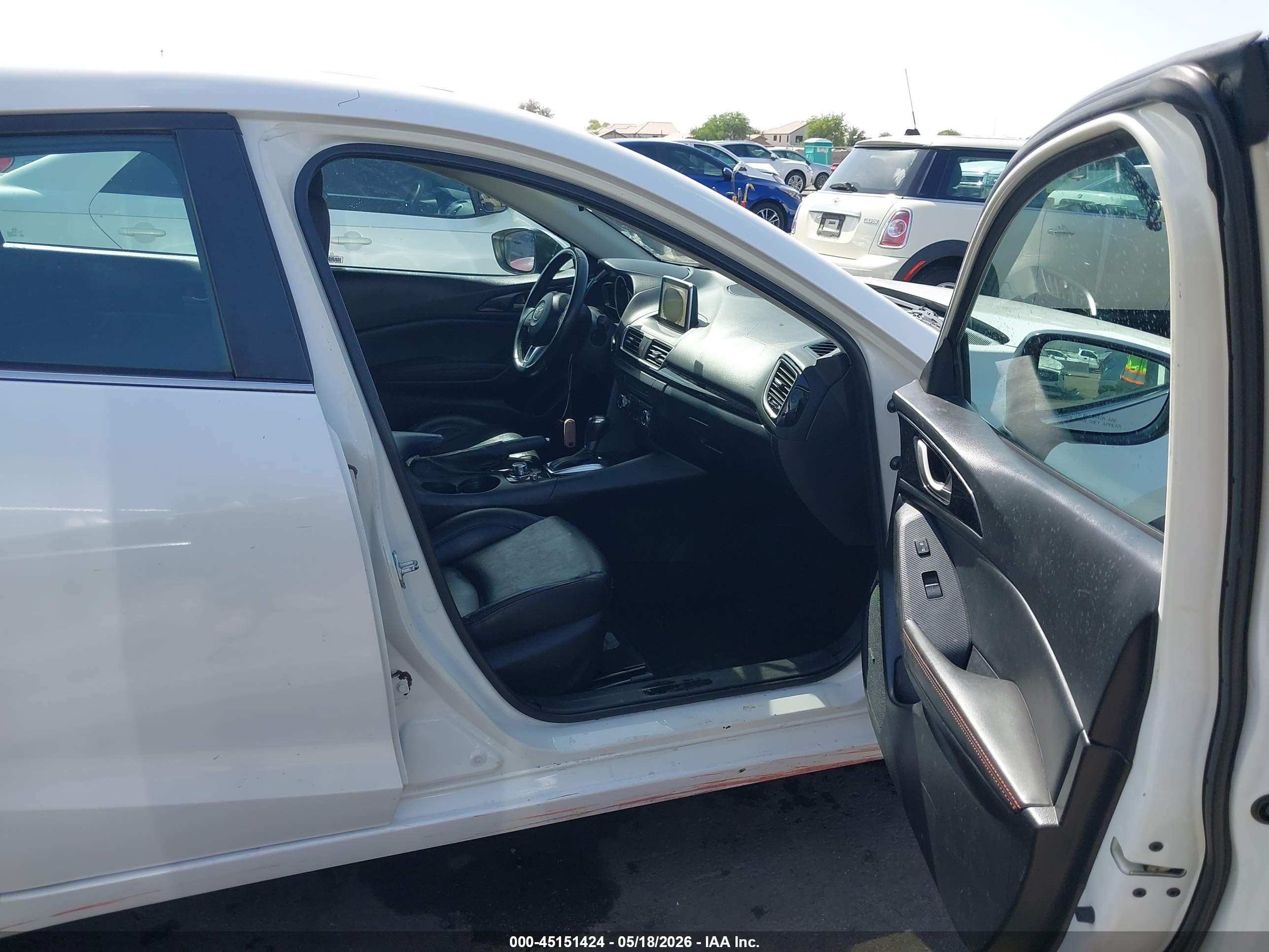 2015 Mazda Mazda3 I Grand Touring White vin: 3MZBM1W74FM143348
