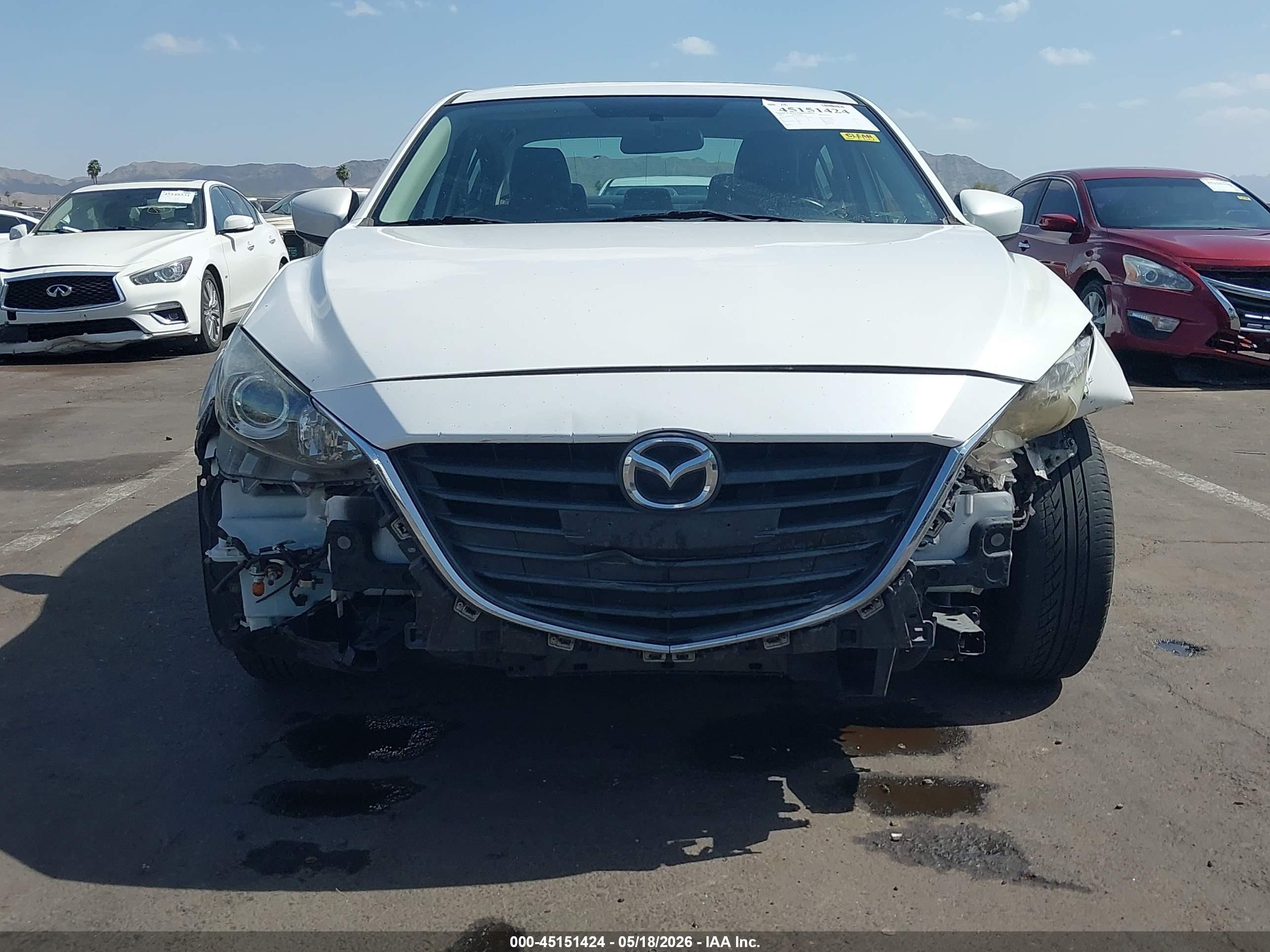 2015 Mazda Mazda3 I Grand Touring White vin: 3MZBM1W74FM143348