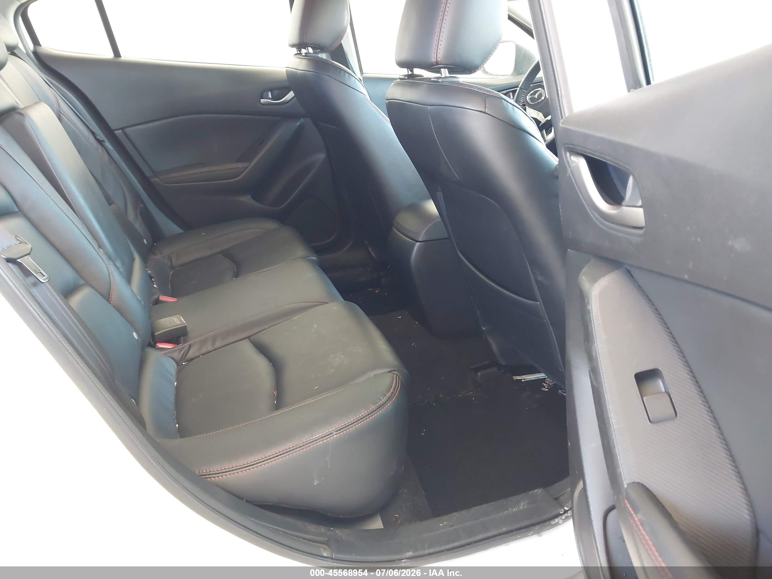 2014 Mazda Mazda3 I Grand Touring White vin: 3MZBM1W75EM107974