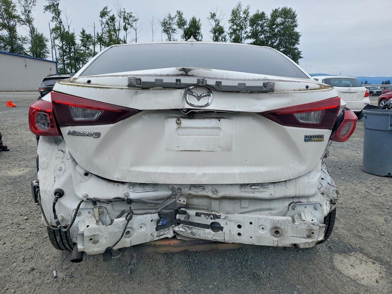 2015 Mazda 3 Grand Touring White vin: 3MZBM1W76FM220169