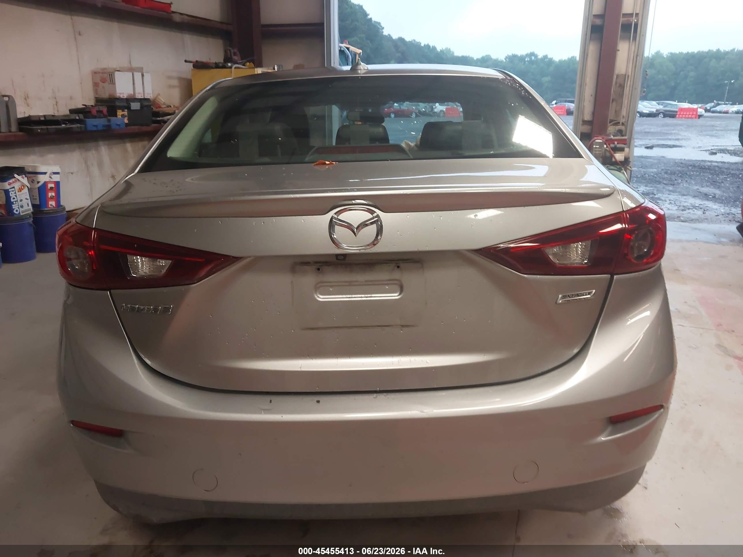 2014 Mazda Mazda3 I Grand Touring Gray vin: 3MZBM1W77EM122864